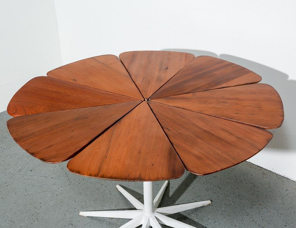 Mid-20th Century Vintage 'Petal' Dining Table by Richard Schultz For Sale