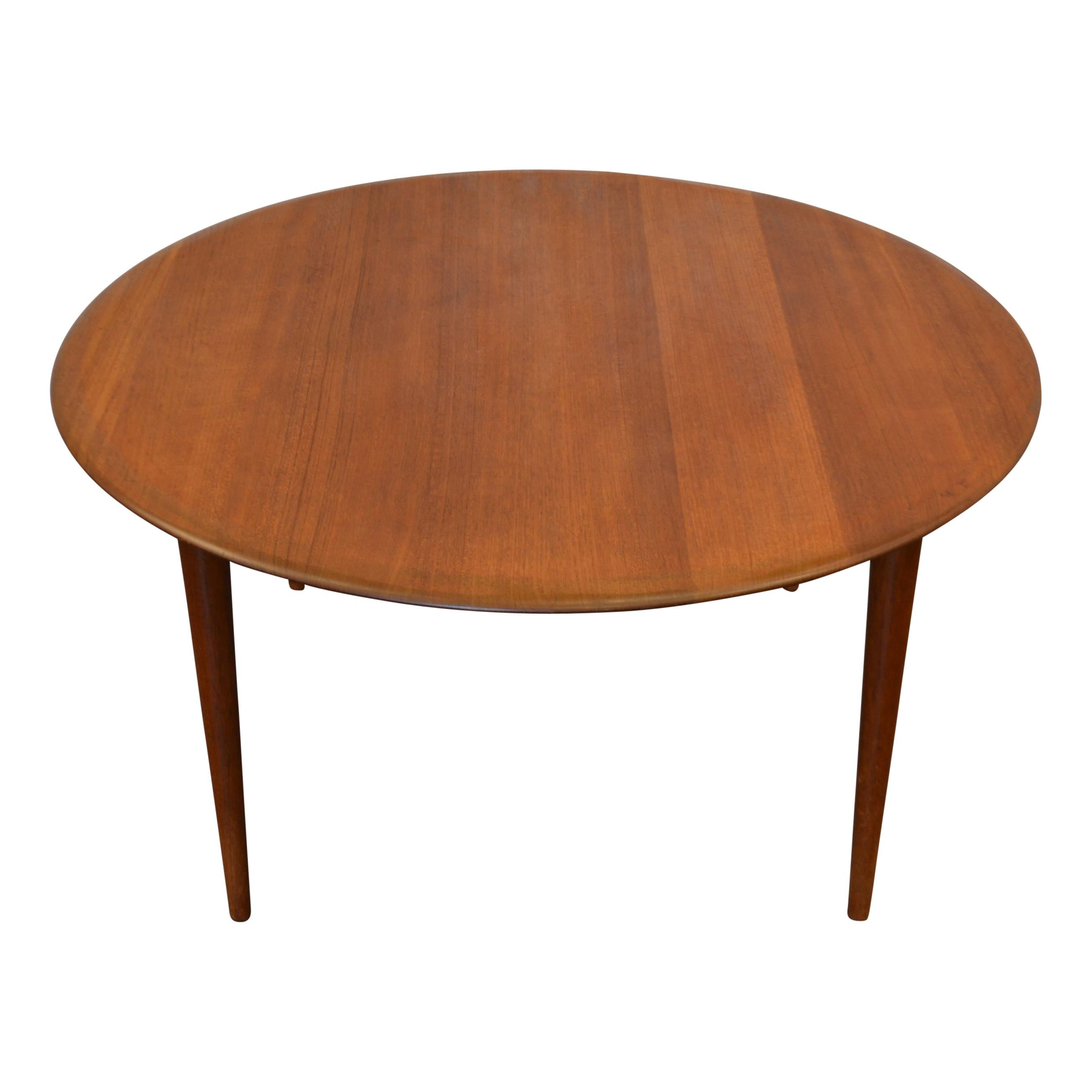 peter hvidt coffee table