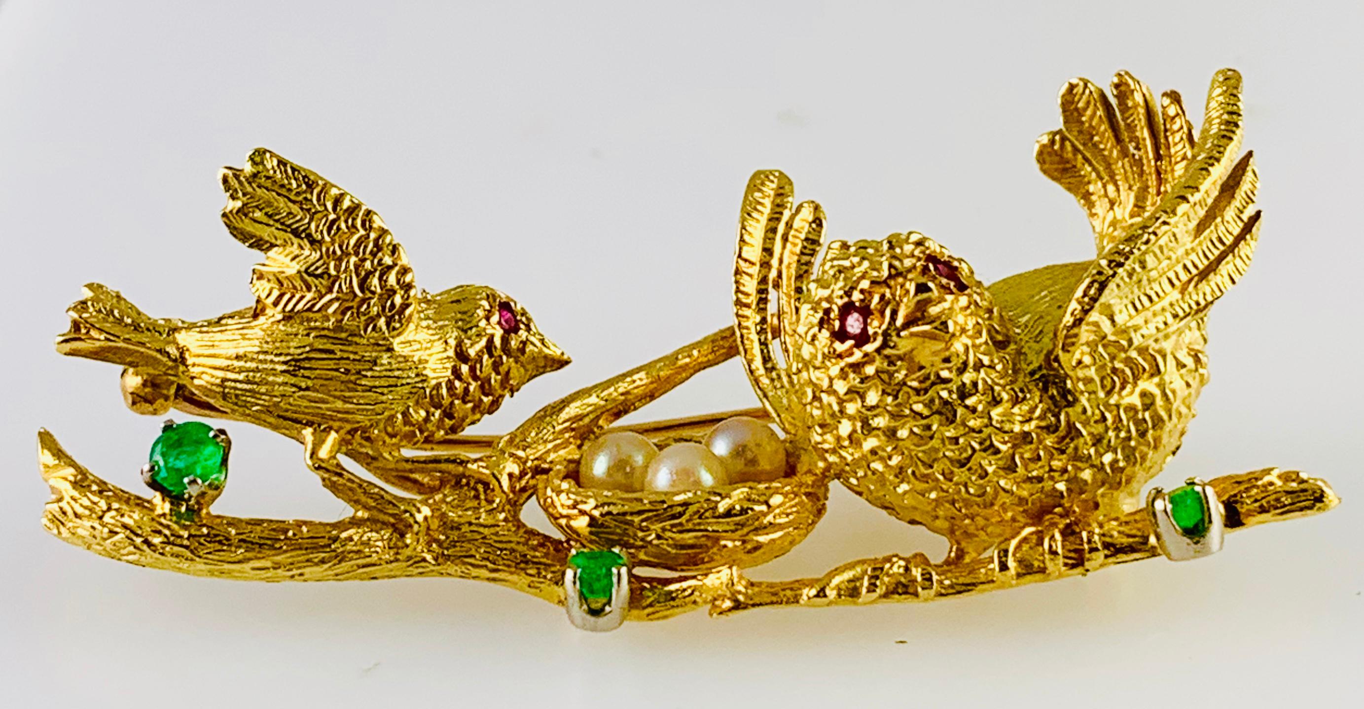 Round Cut Vintage Peter Linderman 18 Karat Gold Emerald Ruby and Pearl Birds Nest Brooch