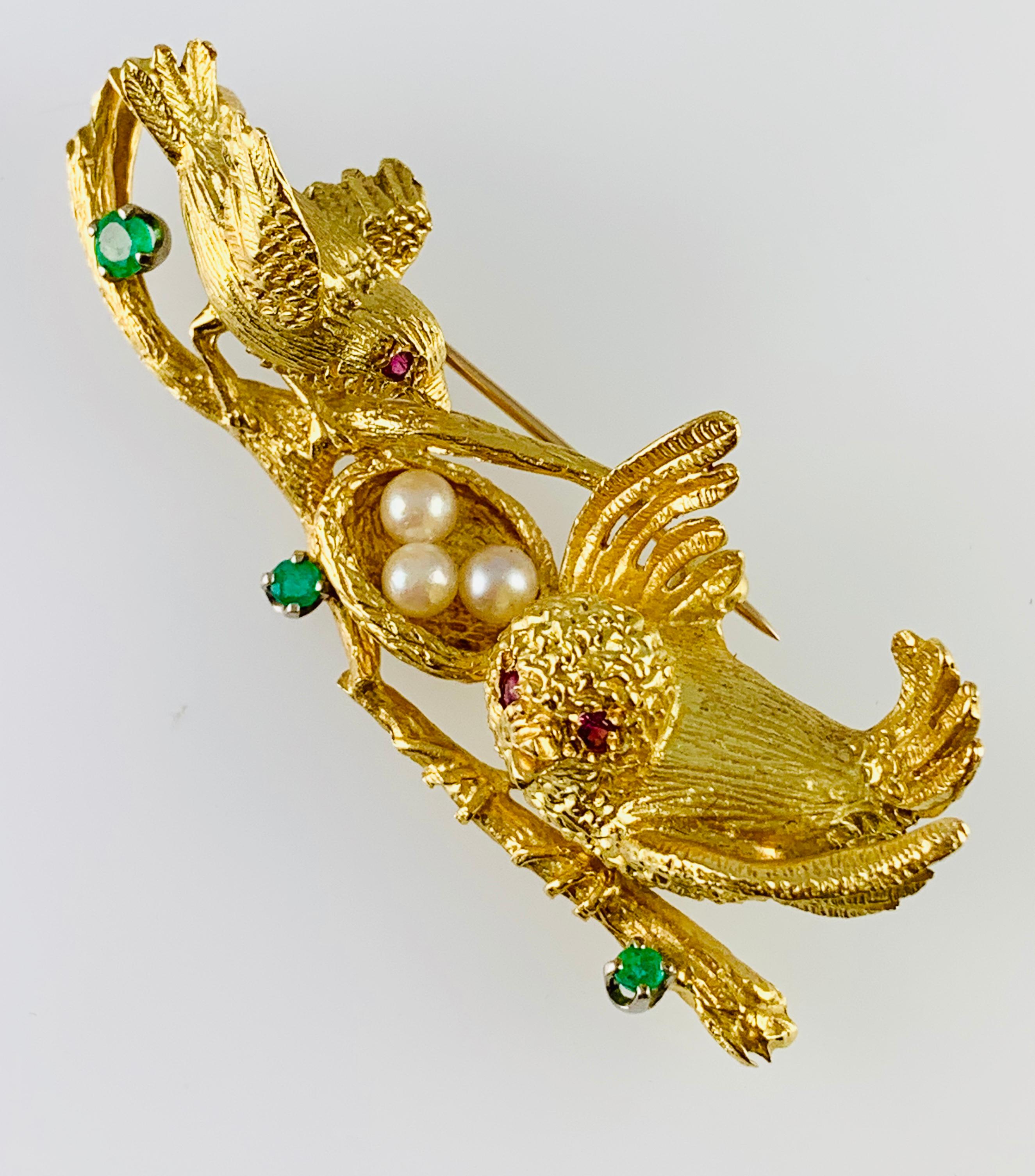 Vintage Peter Linderman 18 Karat Gold Emerald Ruby and Pearl Birds Nest Brooch 2