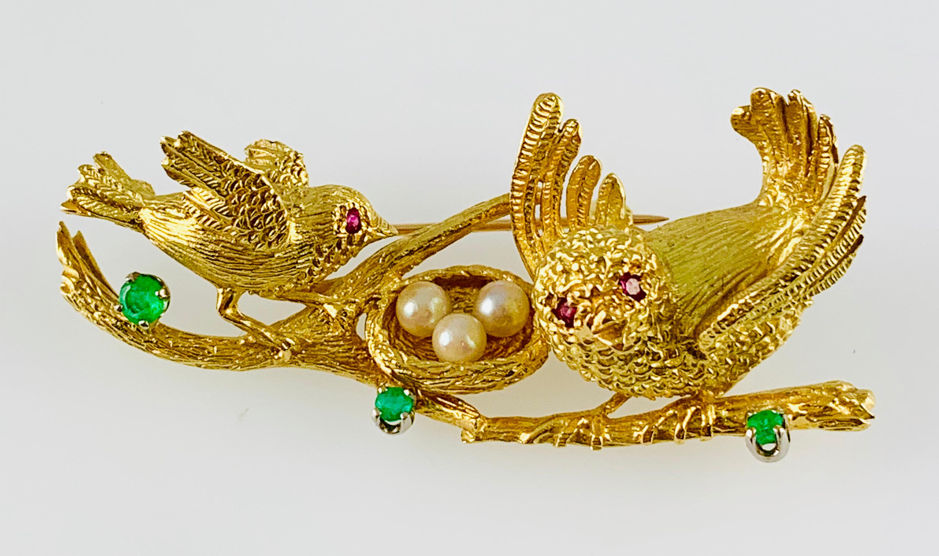 Vintage Peter Linderman 18 Karat Gold Emerald Ruby and Pearl Birds Nest Brooch 3