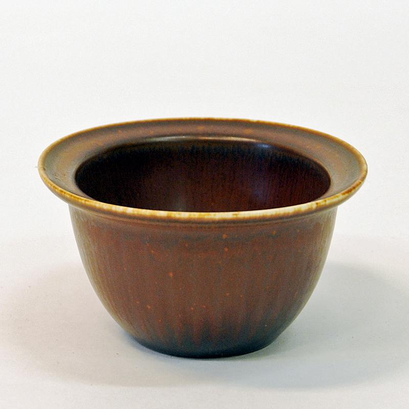 Scandinavian Modern Vintage Petite Ceramic Bowl by Gunnar Nylund, 1950s Rörstrand, Sweden For Sale