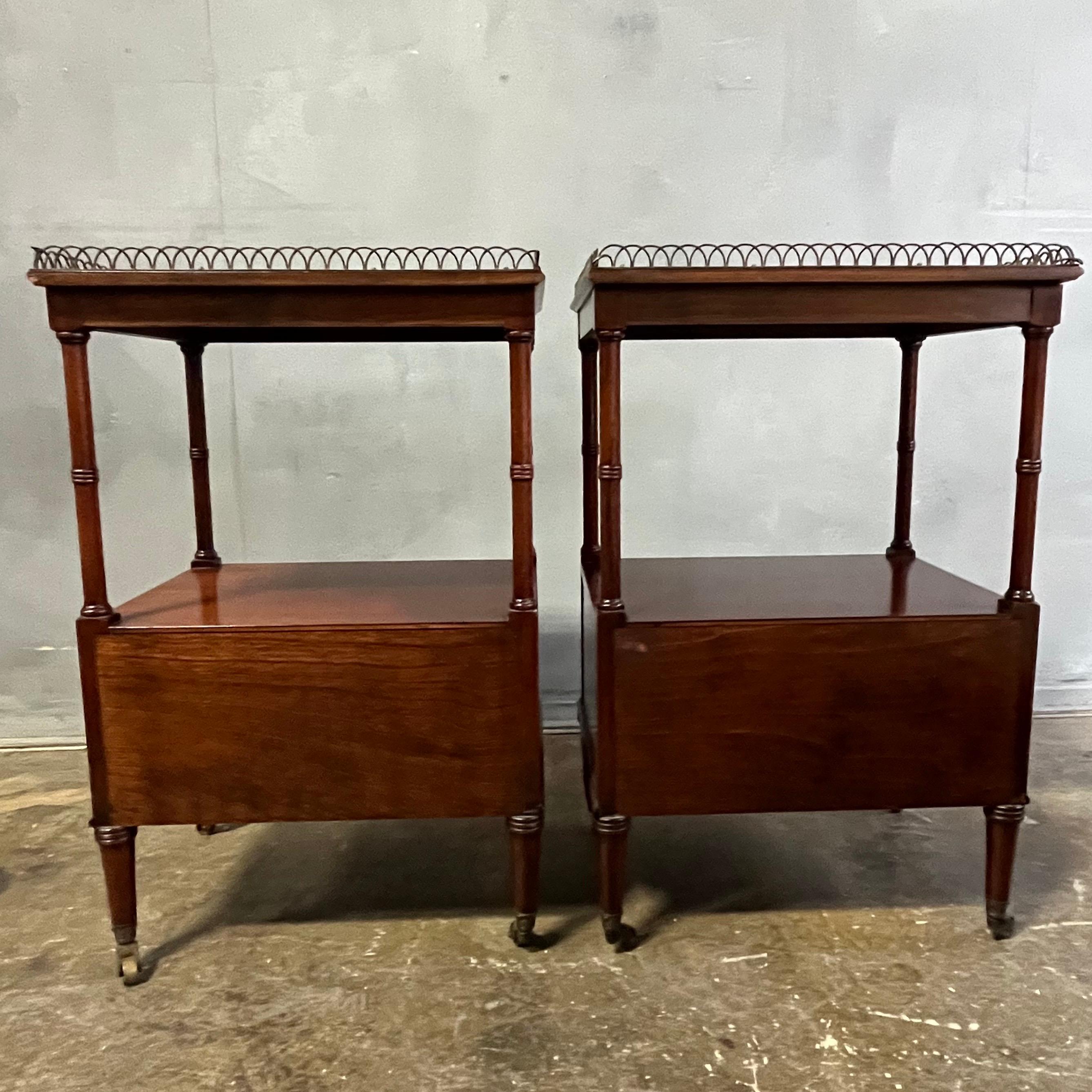 Vintage Petite Federal Style Mahogany Bedside Tables 2