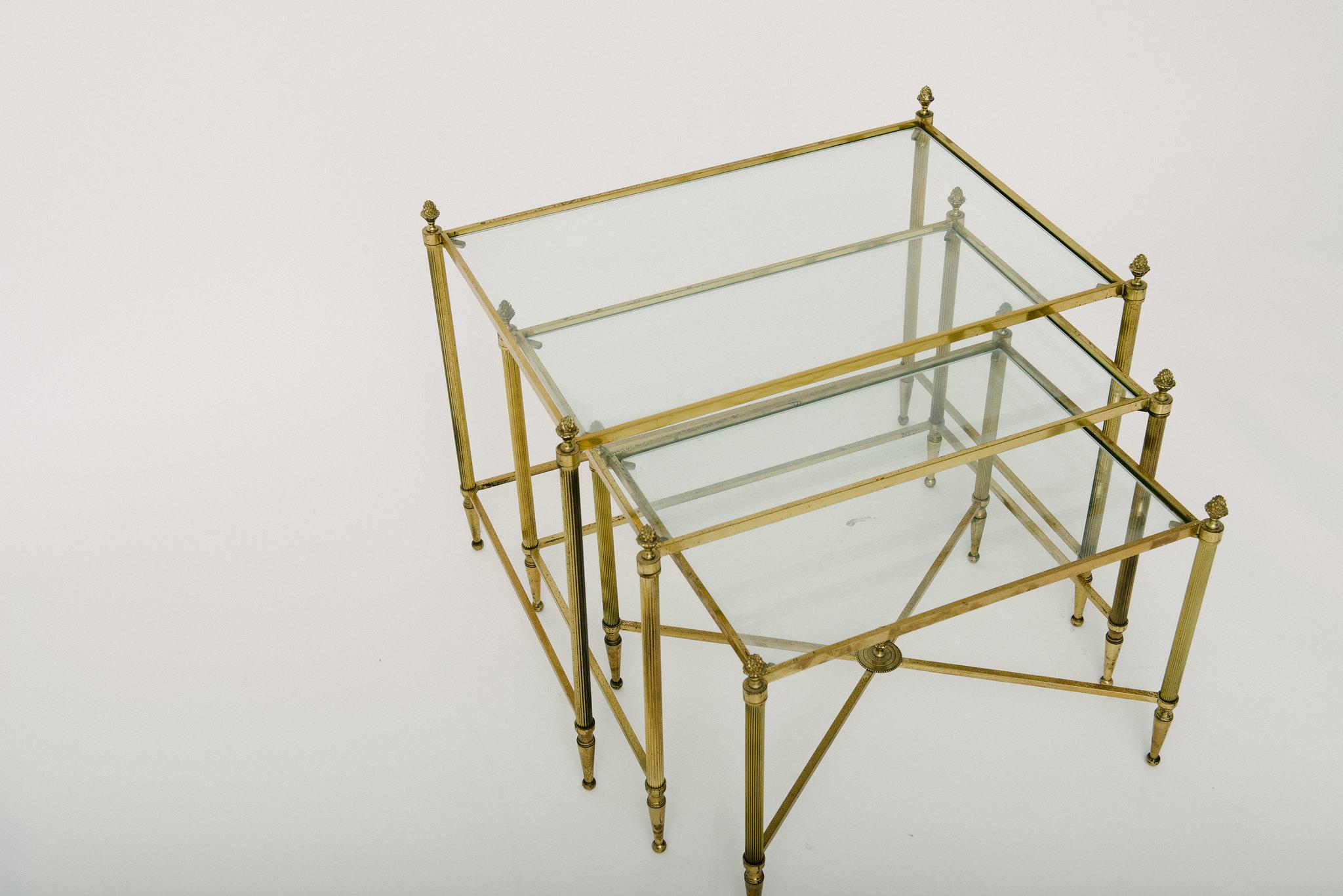 Vintage Petite French Brass Nesting Tables In Good Condition In Houston, TX