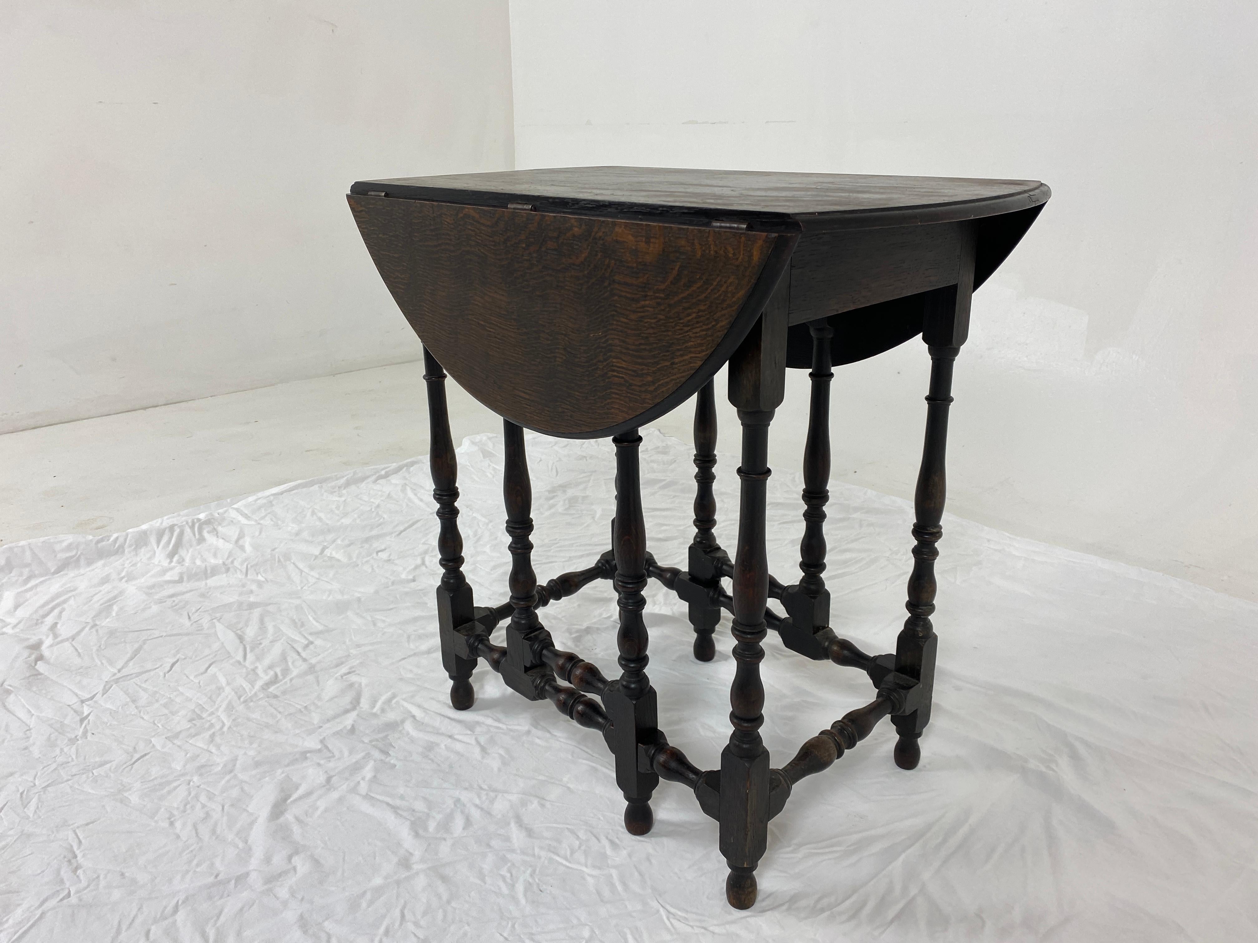 Scottish Vintage Petite Gateleg Table, Drop Leaf Table, Lamp Table, Scotland 1930, H864