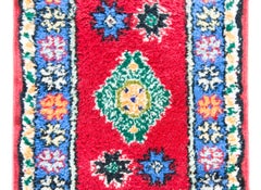 Alfombra marroquí pequeña vintage