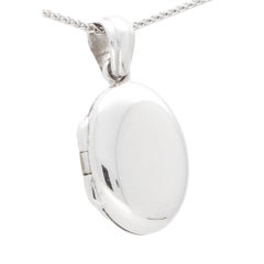 Vintage Petite Oval Photo Locket Set in 9 Karat White Gold