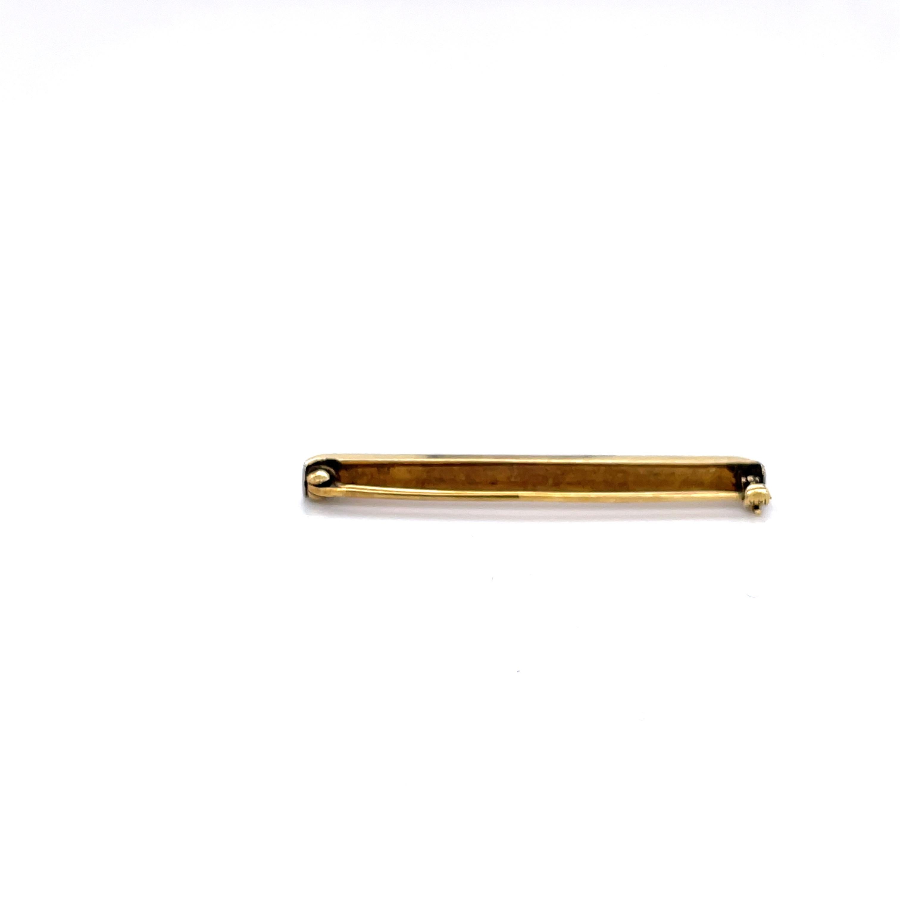 Women's Vintage Petite Pearl Gold Bar Pin Brooch For Sale