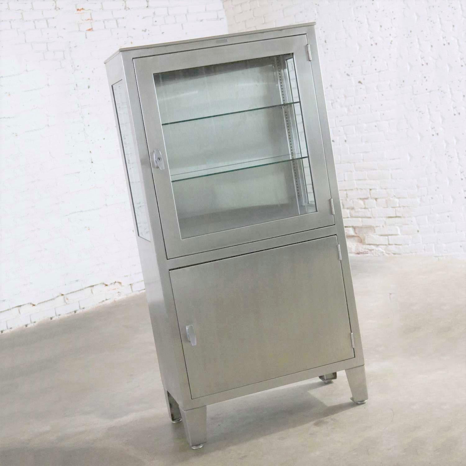 American Vintage Petite Stainless Steel Industrial or Medical Display Storage Cabinet PR