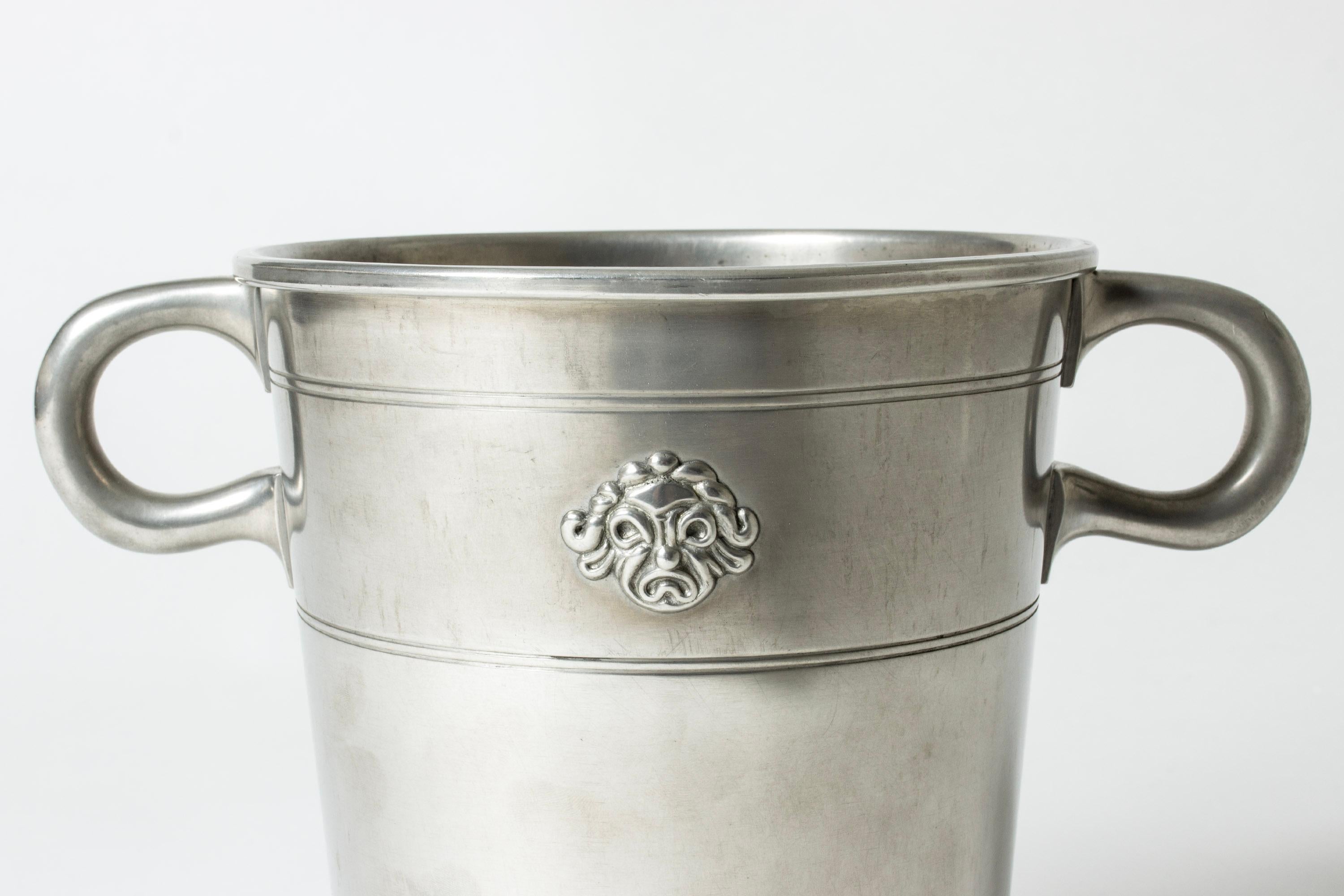 Vintage Pewter Ice Bucket by Hugo Ghelin, Ystad Metall, Sweden, 1928 In Good Condition For Sale In Stockholm, SE
