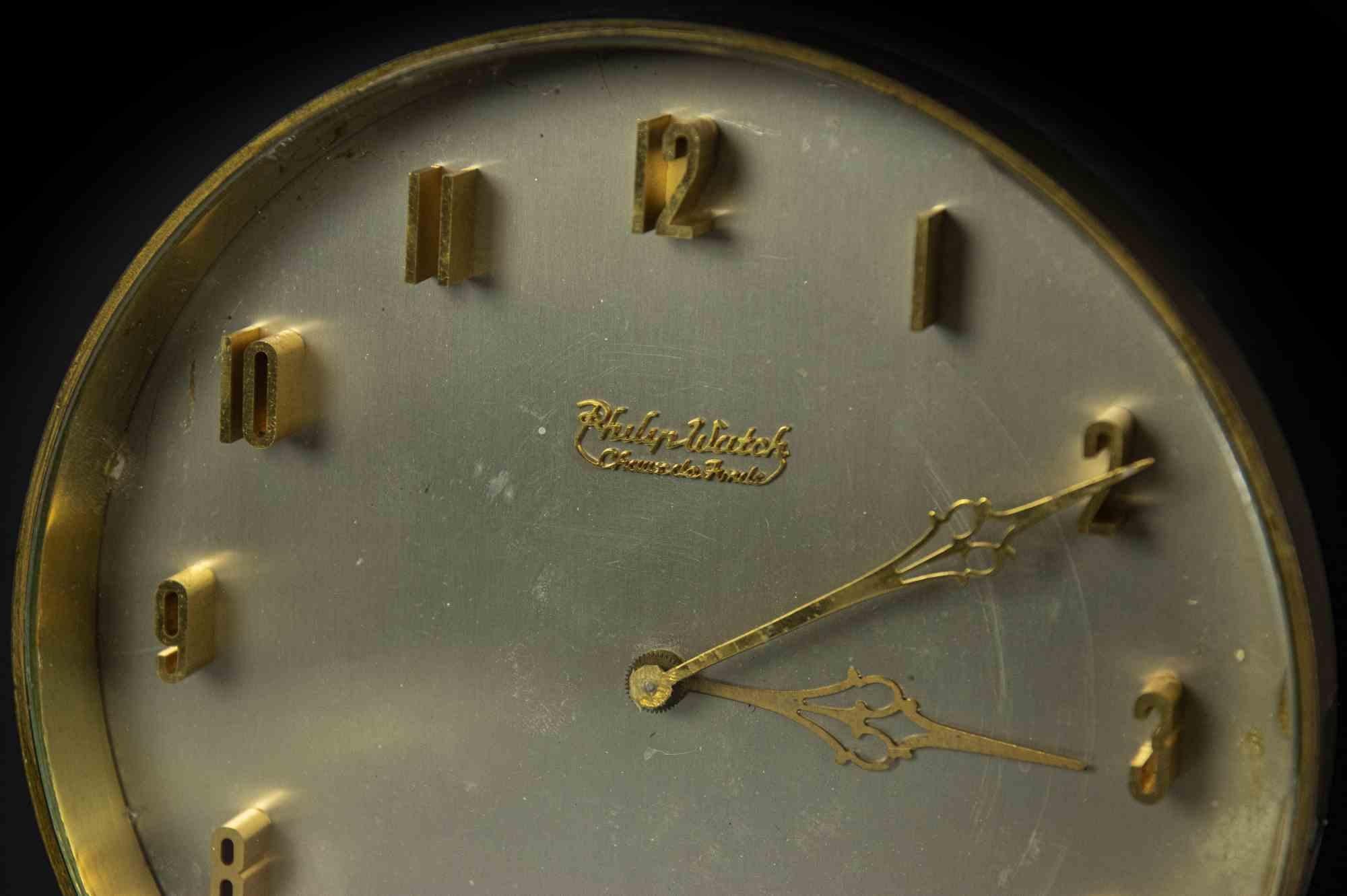 Vintage Philip Watch Table Clock, Half of 20th Century In Fair Condition In Roma, IT