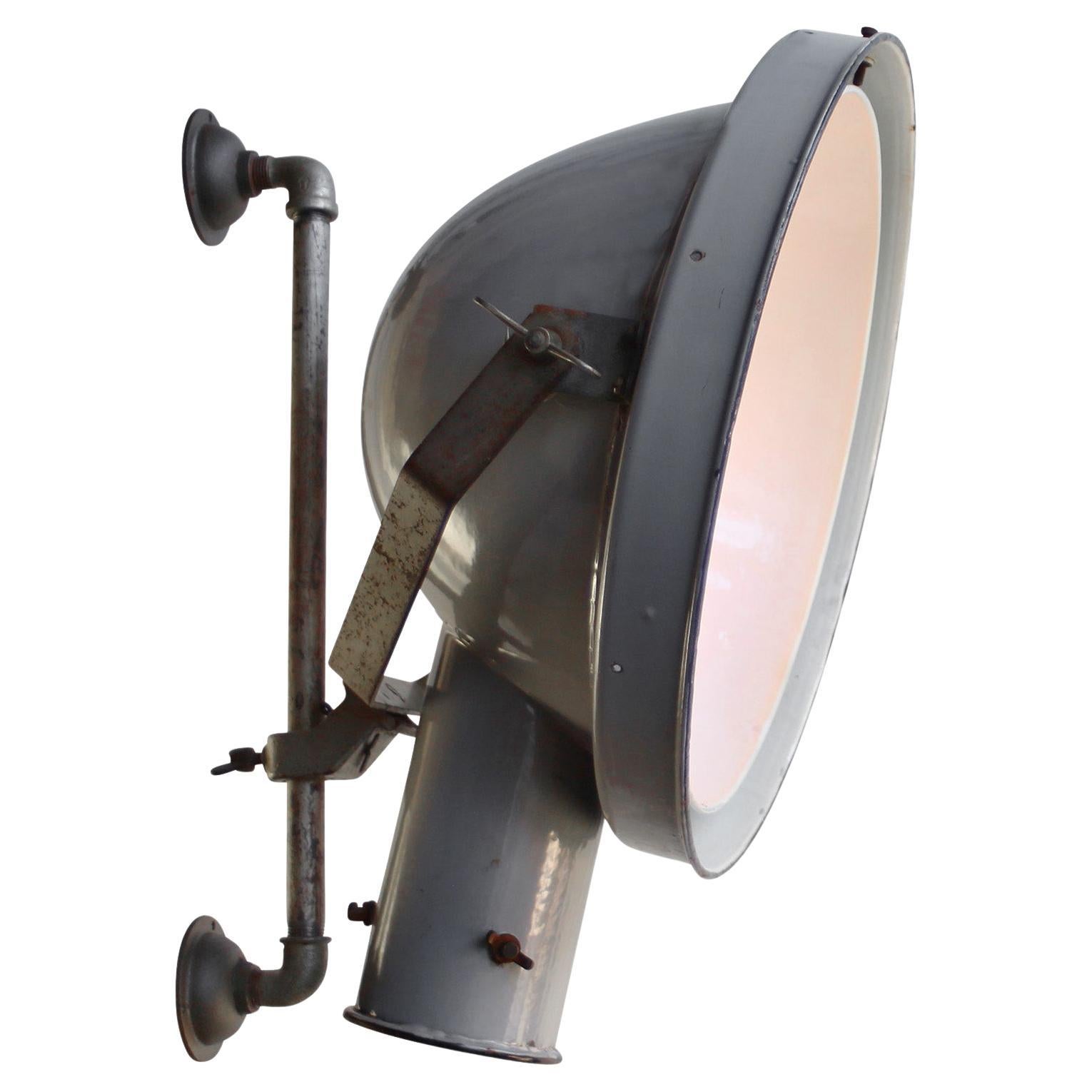 Vintage Philips Dutch Wall Light, Iron 
Enamel, Adjustable Height en vente