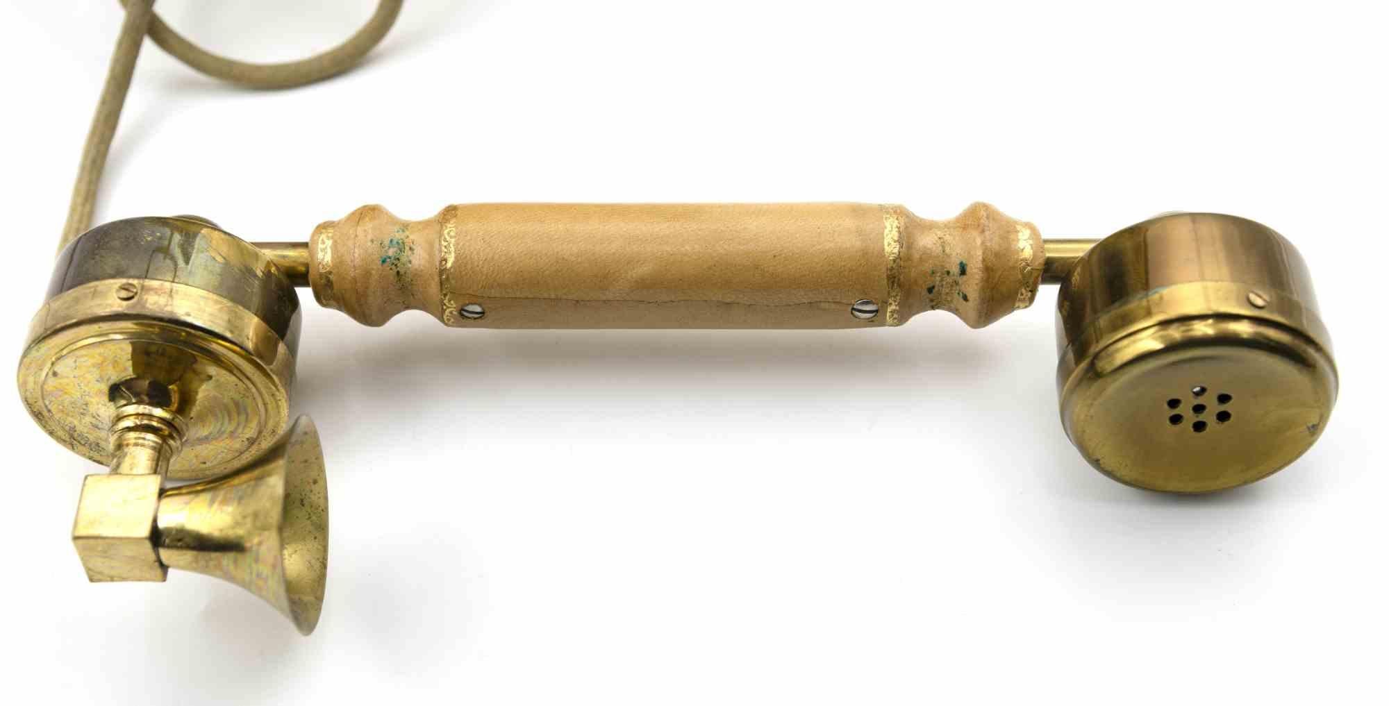 Vintage- Telefon, 1930er/40er Jahre (20. Jahrhundert) im Angebot