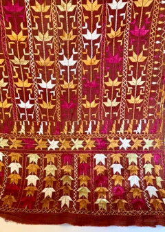 Vintage Phulkari Wedding Shawl with Silk Embroidery from Punjab, India