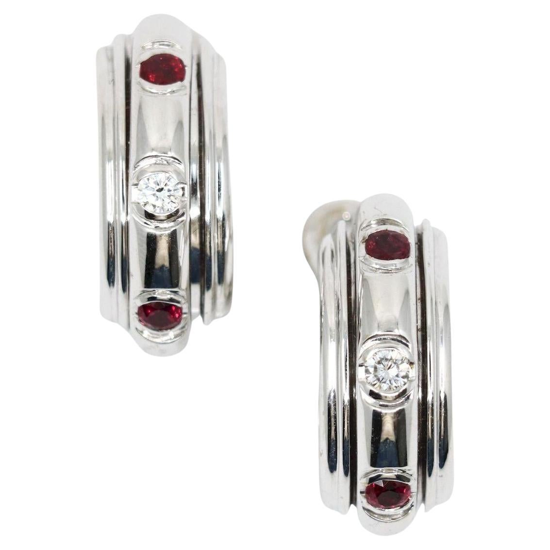 Vintage Piaget Boucles d'oreilles Possession en or blanc 18 carats diamant rubis