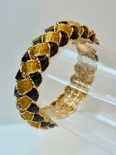 Conjunto vintage de pulsera y pendientes Piaget, oro amarillo de 18 quilates y esmalte