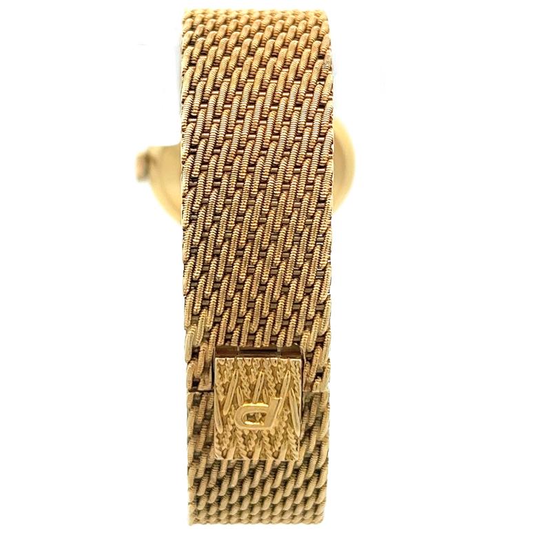 Vintage Piaget Diamond 18 Karat Yellow Gold Wristwatch 1