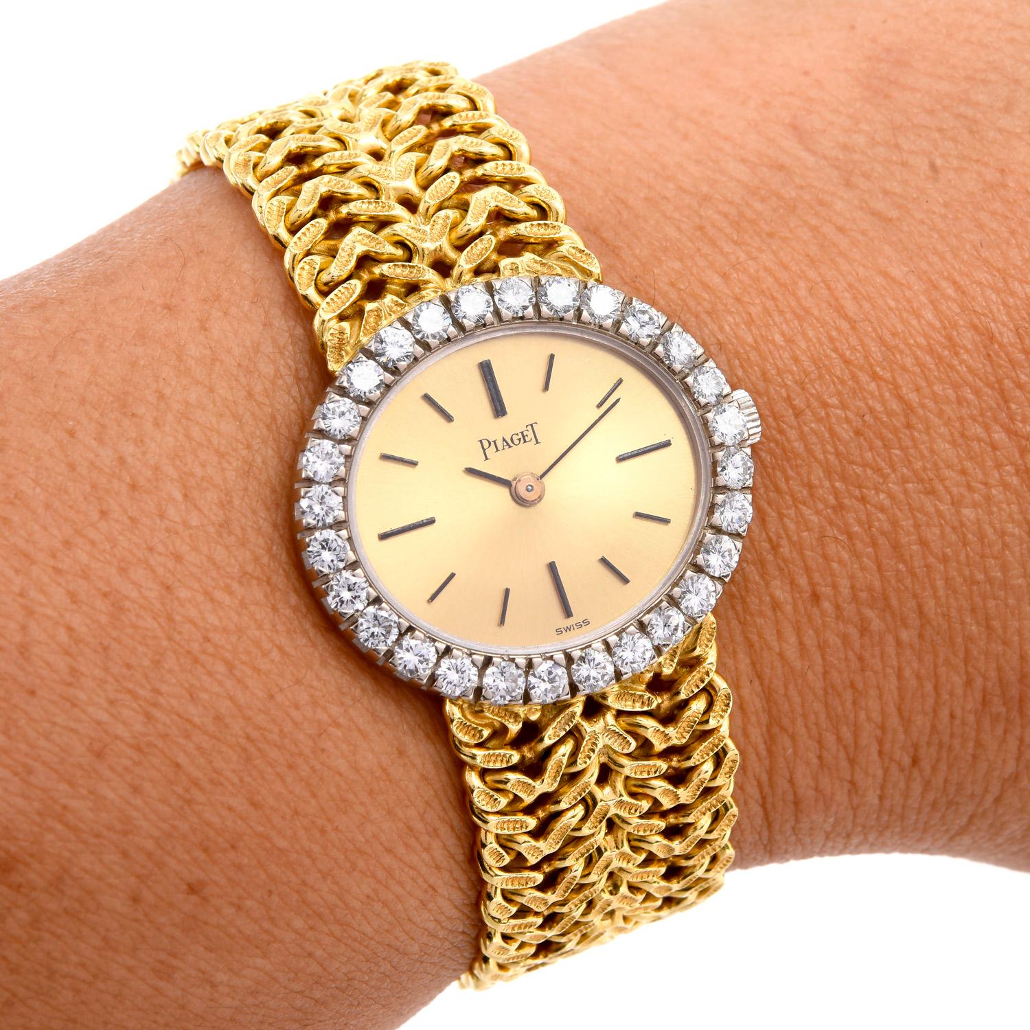 Vintage Piaget Diamond 18K Yellow Gold Oval Dial Ladies Watch  In Excellent Condition In Miami, FL