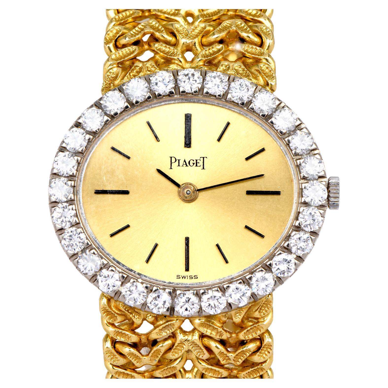 Piaget 18 Karat Yellow Gold Vintage Manual Ladies Watch with Diamond