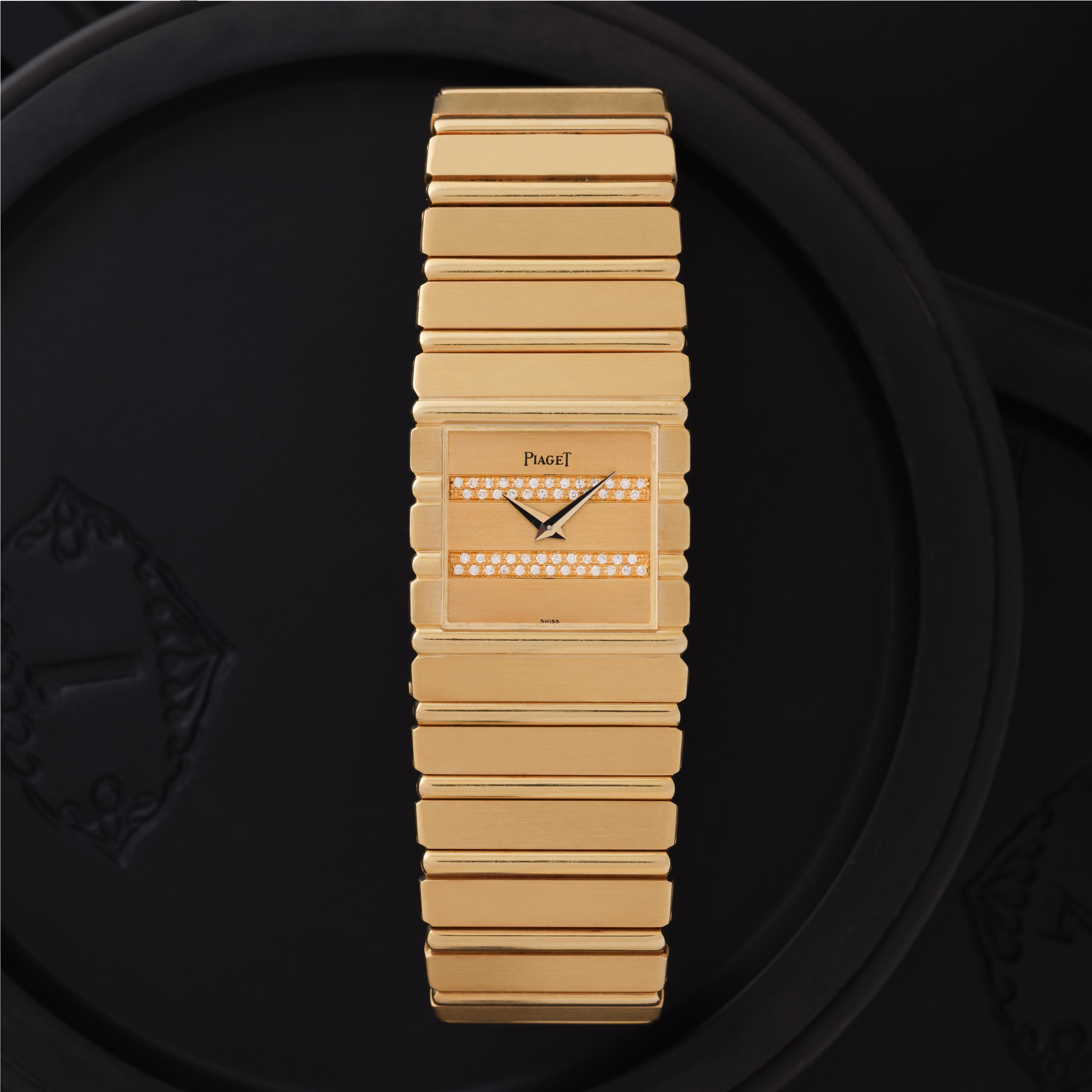 Polo Piaget d'epoca in oro giallo 18k con quadrante con due file di diamanti, movimento al quarzo, Made in Switzerland 
c.1990 con scatola e documenti / 155 grammi / bracciale da 8 pollici

Produttore: Piaget
Model No: Polo 7131c701
Anno: