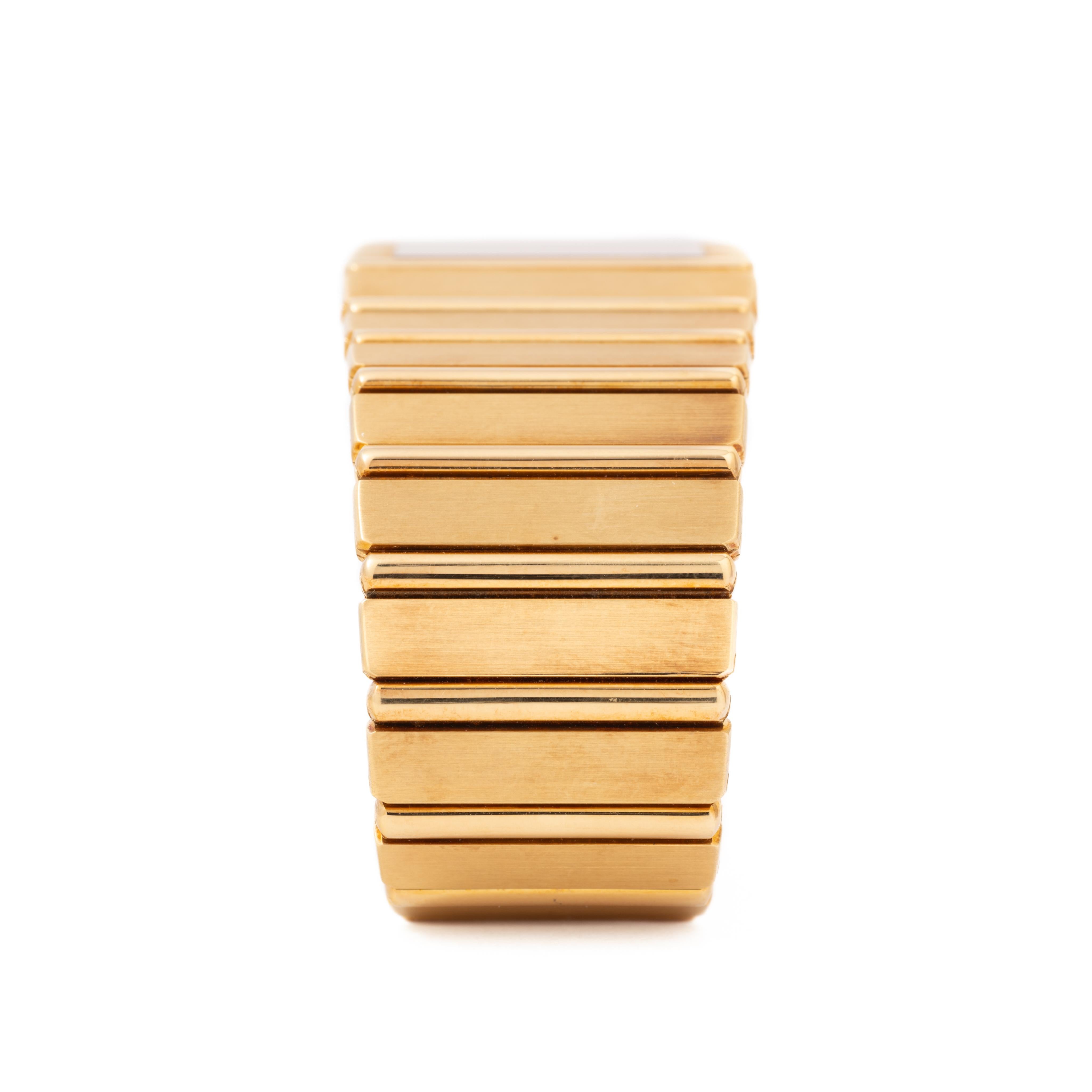 Vintage Piaget Polo Model 7131 C701 18k Yellow Gold Watch For Sale 2