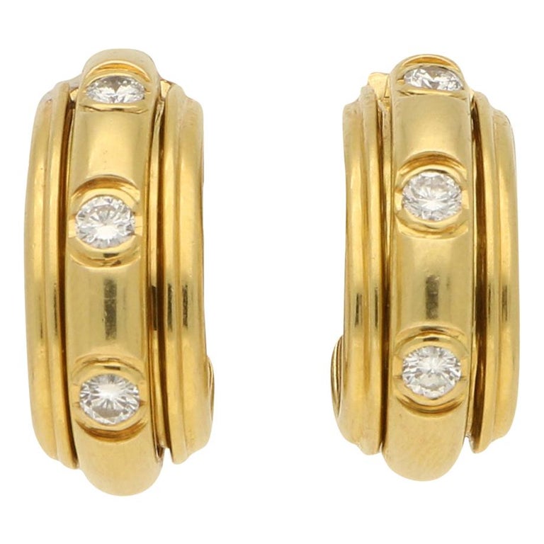 Piaget Possession Diamond Hoop Earrings Set in 18 Karat Gold at 1stDibs