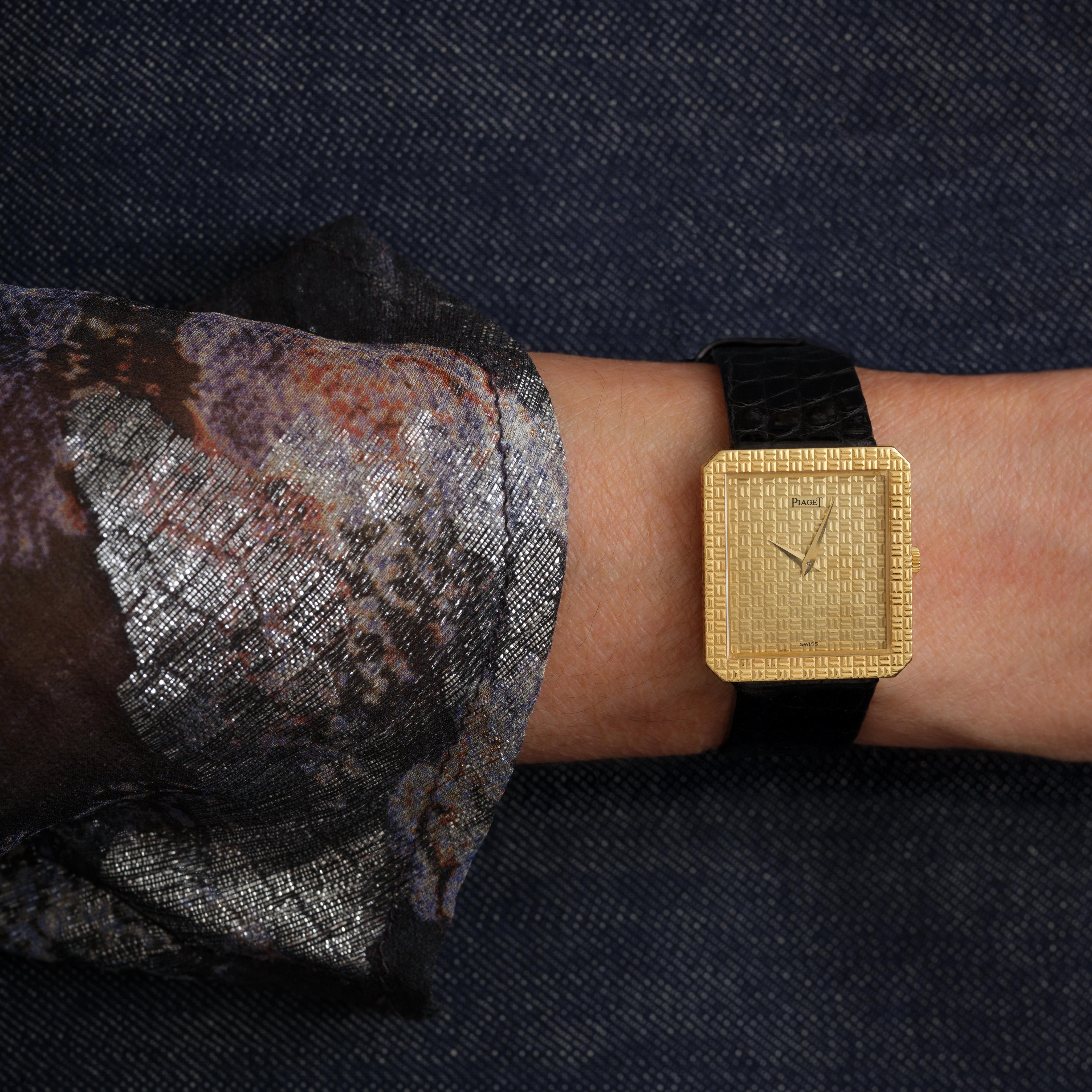 Piaget Protocole Hobnail vintage en or jaune 18 carats modèle 91543 en vente 1