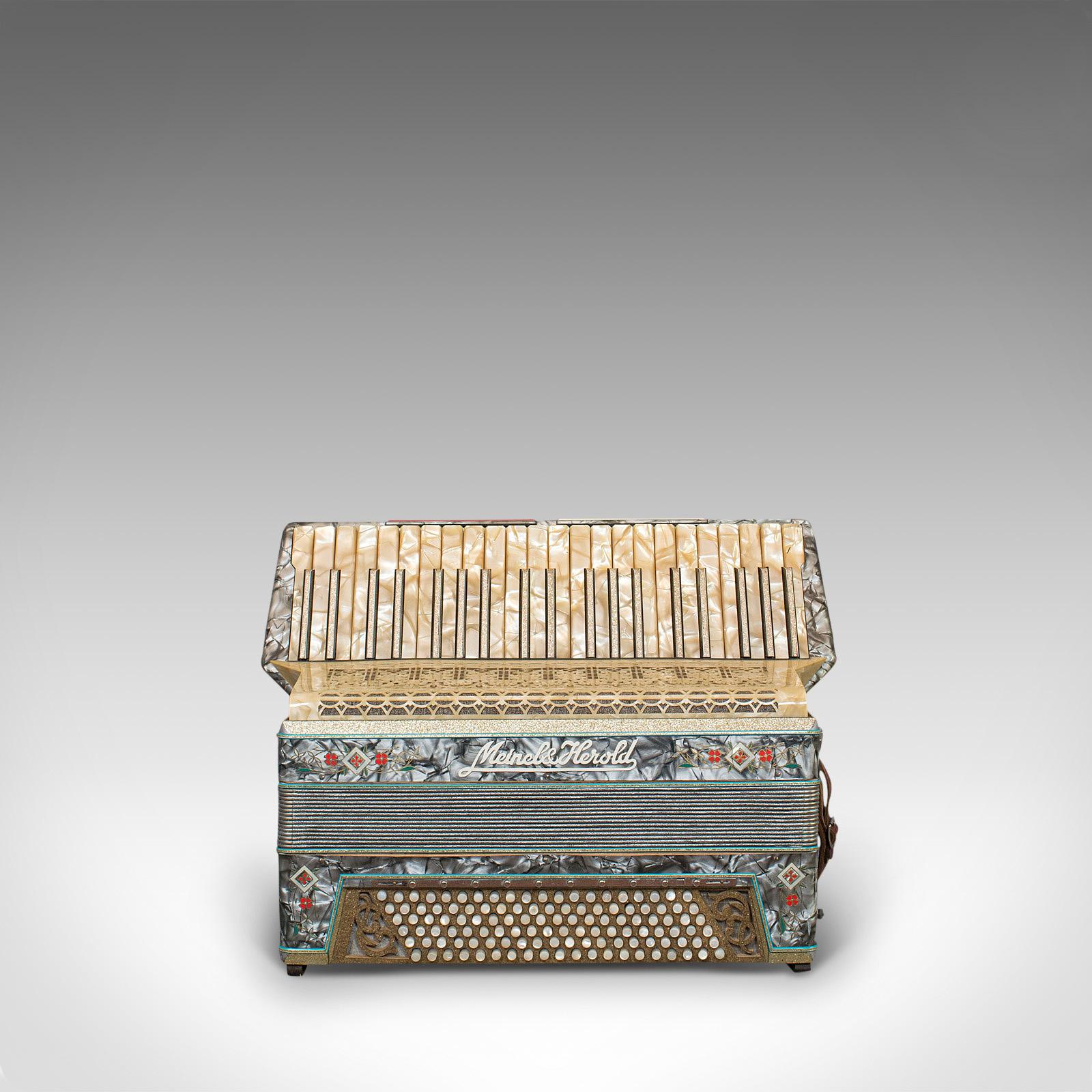 1950 accordion value