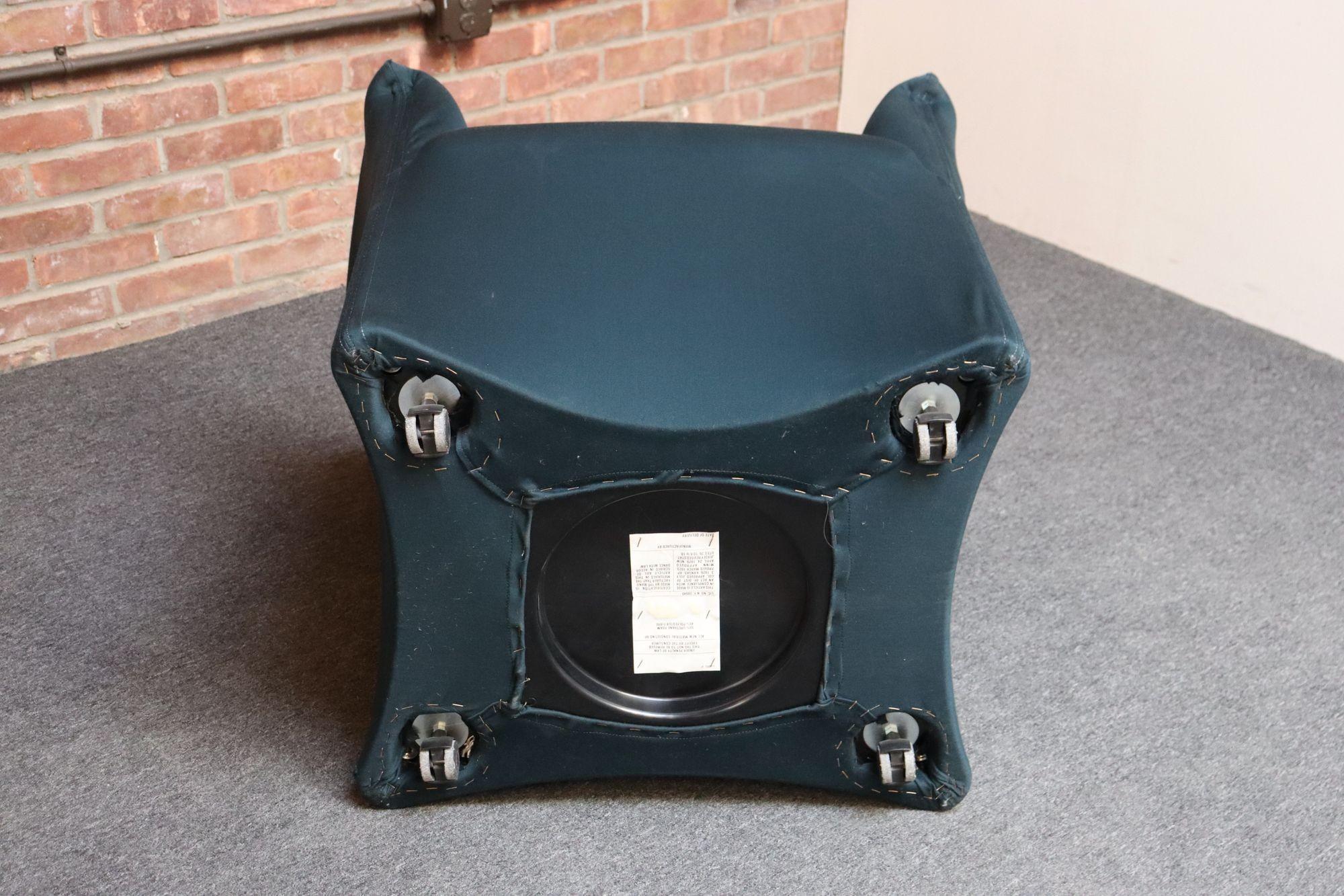Fauteuil club Piccola Tentazione modèle 684 de Mario Bellini pour Cassina en vente 3