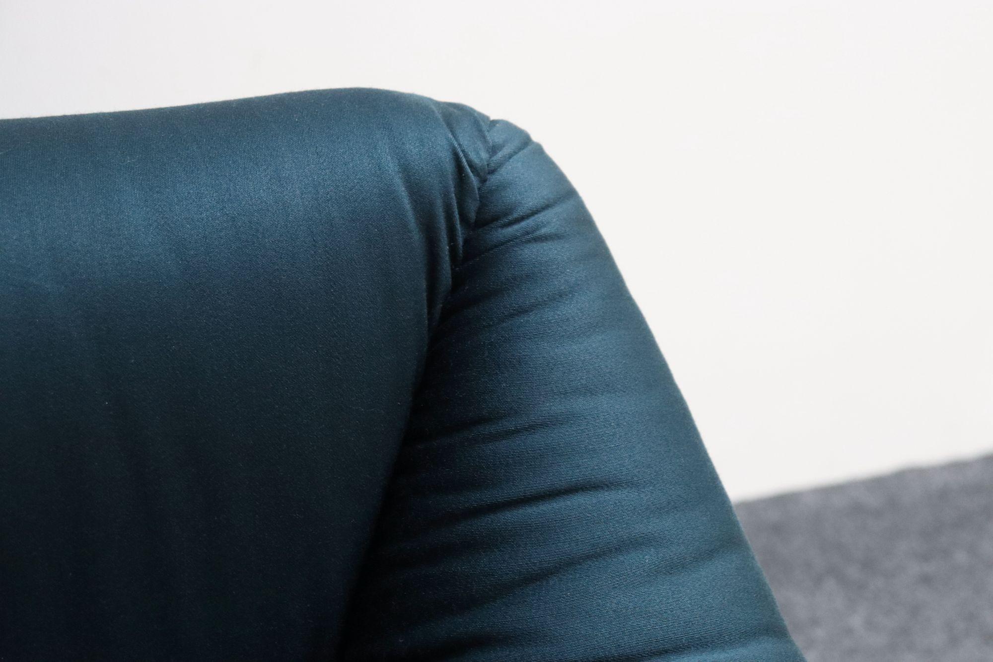 Fauteuil club Piccola Tentazione modèle 684 de Mario Bellini pour Cassina en vente 13
