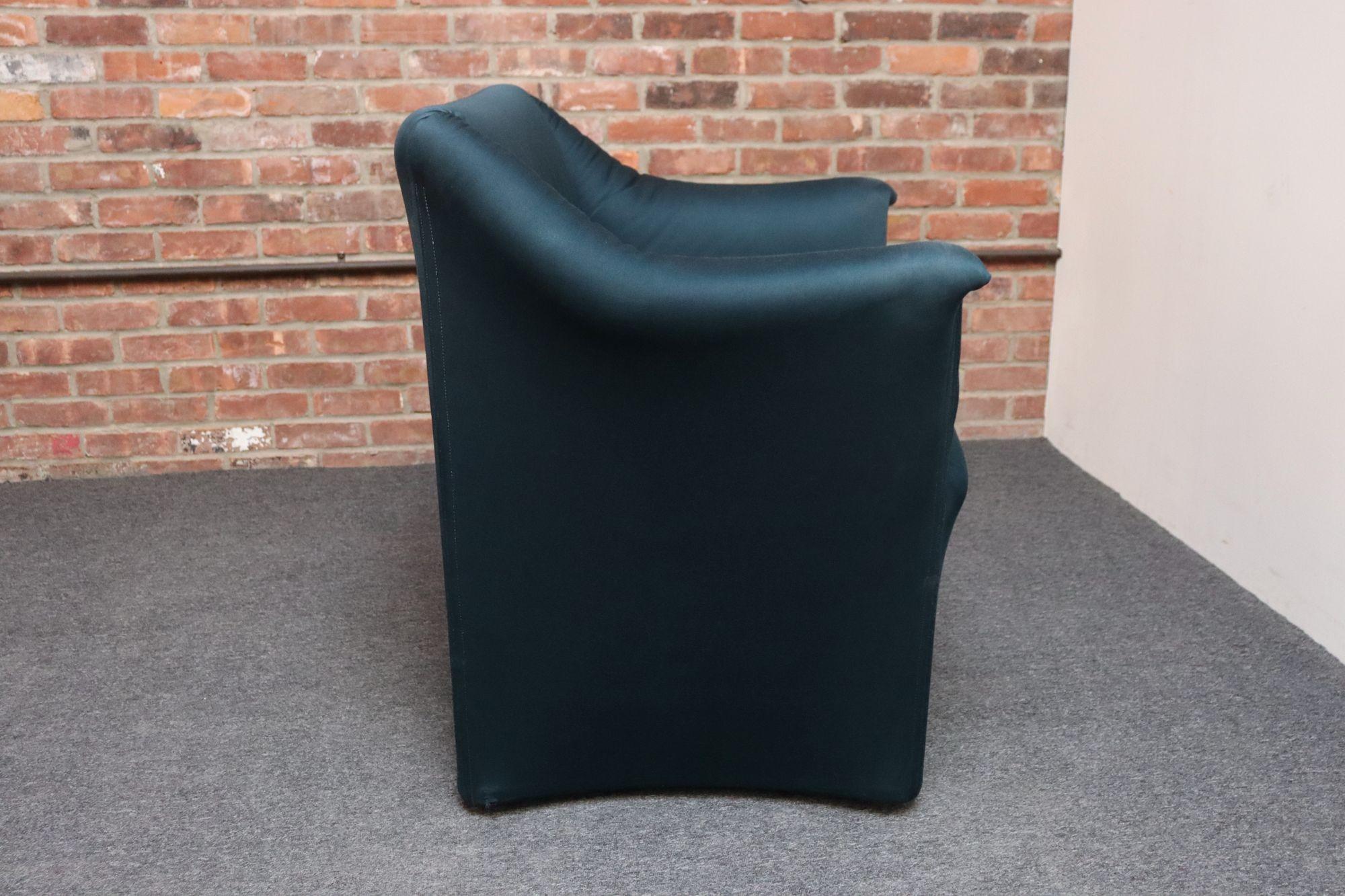 Fin du 20e siècle Fauteuil club Piccola Tentazione modèle 684 de Mario Bellini pour Cassina en vente
