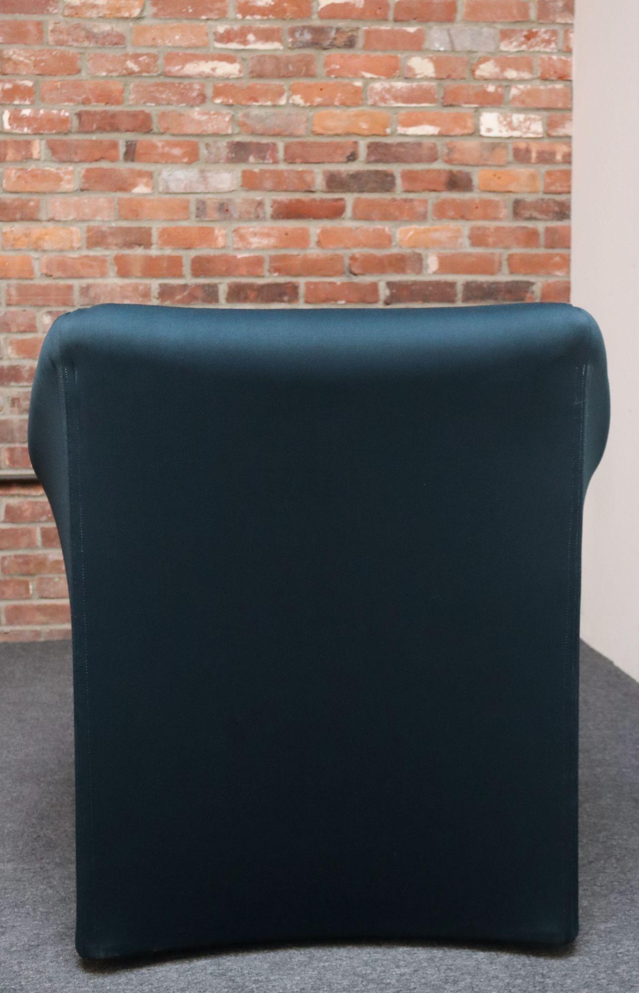 Fauteuil club Piccola Tentazione modèle 684 de Mario Bellini pour Cassina en vente 2