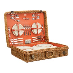 Retro Picnic Set in Wicker Basket