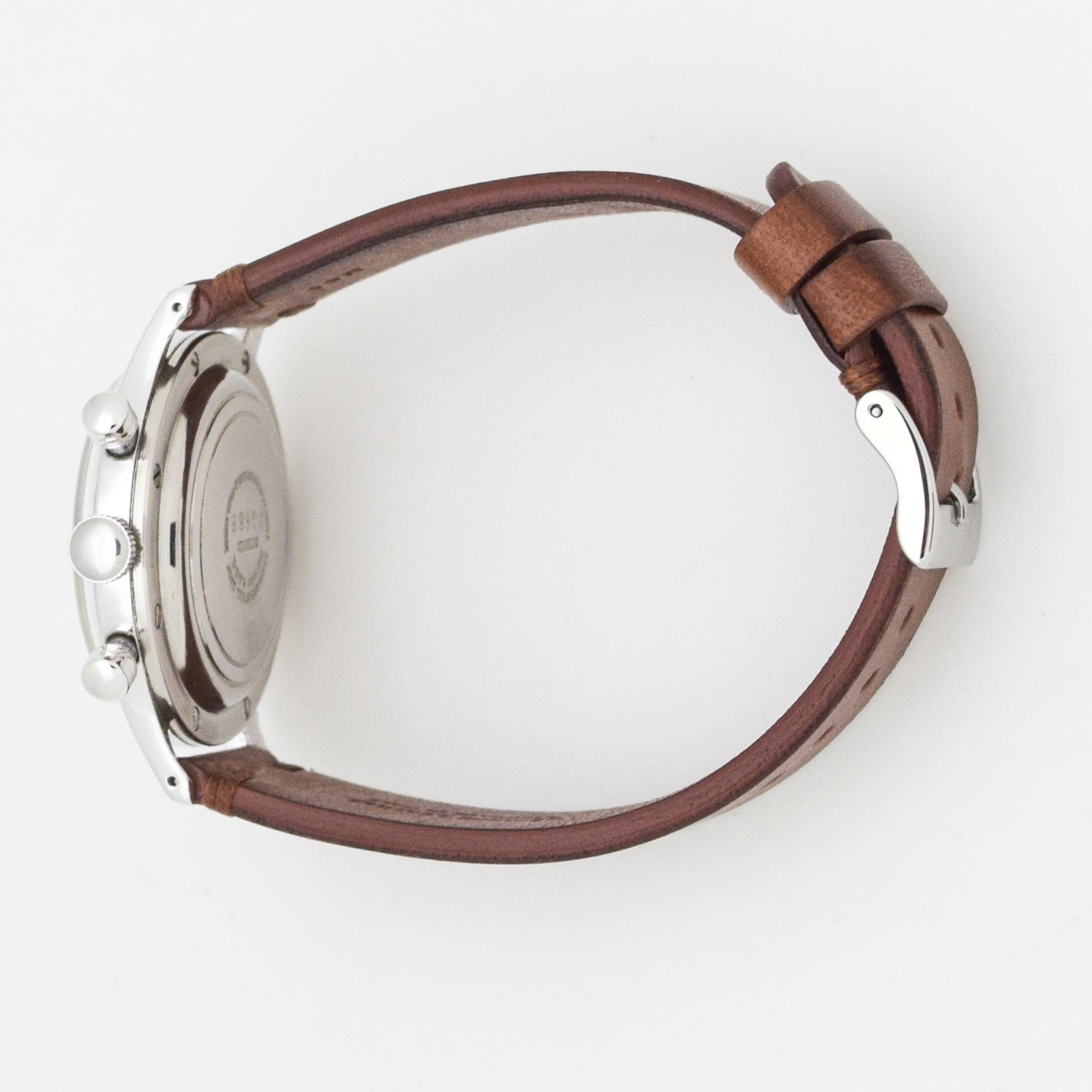 Montre chronographe Pierce vintage en chrome et acier inoxydable, années 1960-1970 Excellent état à Beverly Hills, CA