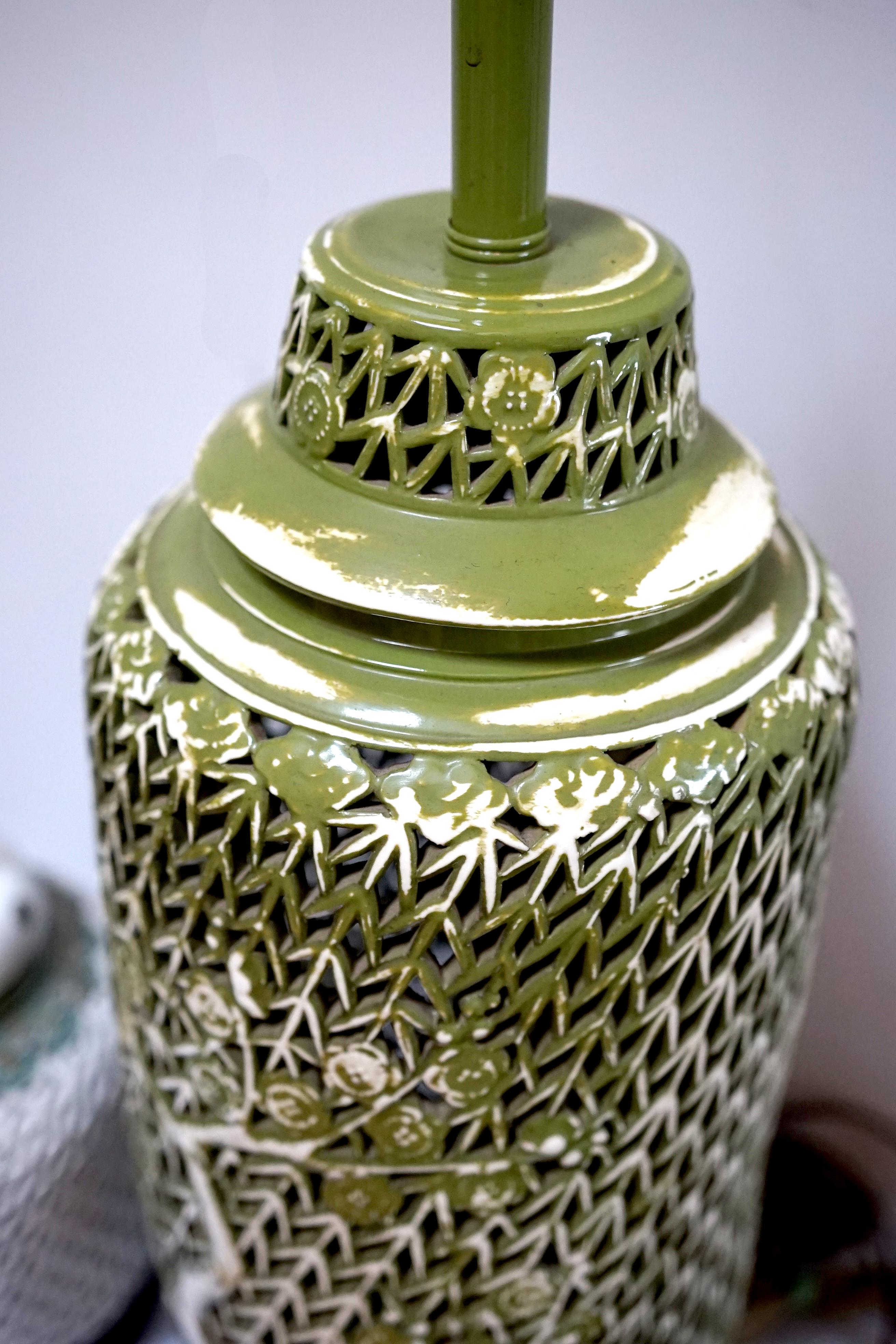 Vintage Pierced Ceramic Green on White, White on Green Chinoiserie Lamps For Sale 5