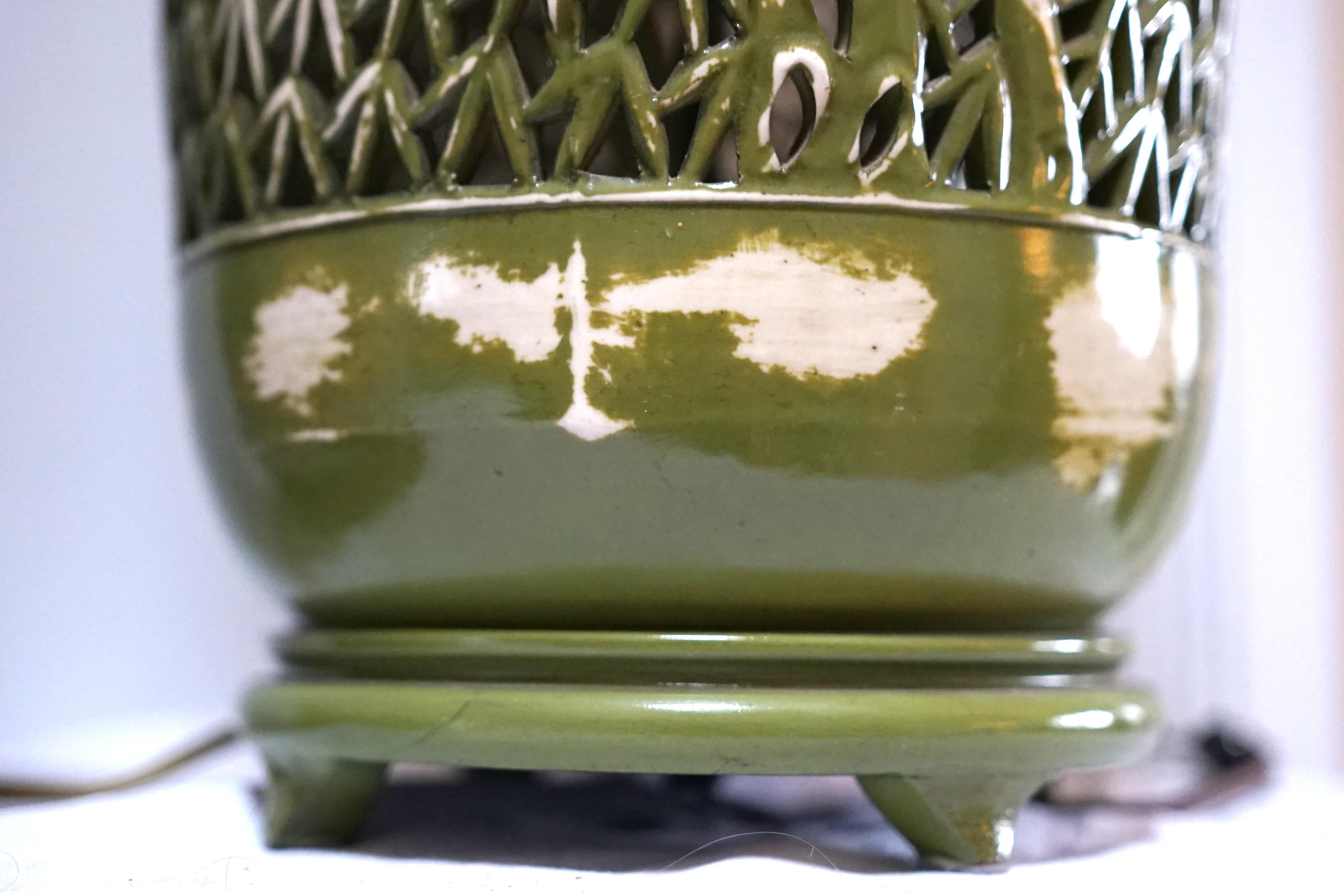 20th Century Vintage Pierced Ceramic Green on White, White on Green Chinoiserie Lamps For Sale
