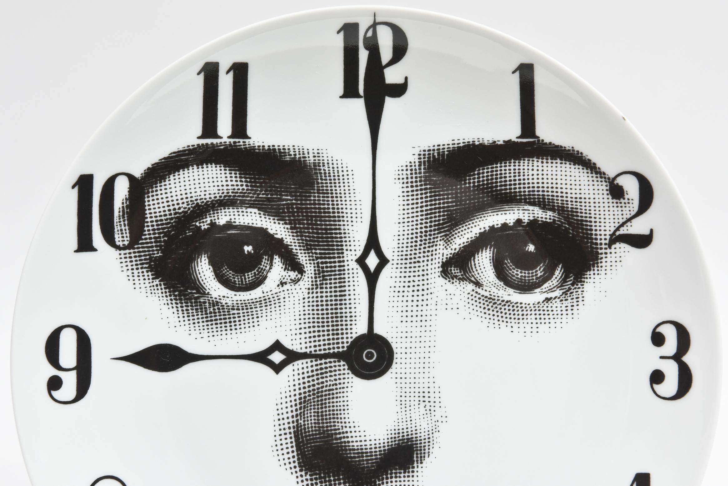 A Classic midcentury Italian Designed plate featuring an iconic image from Piero Fornasetti’s work, his muse the opera singer, Lina Cavalieri. Crisp black and white timeless design in very good vintage condition.