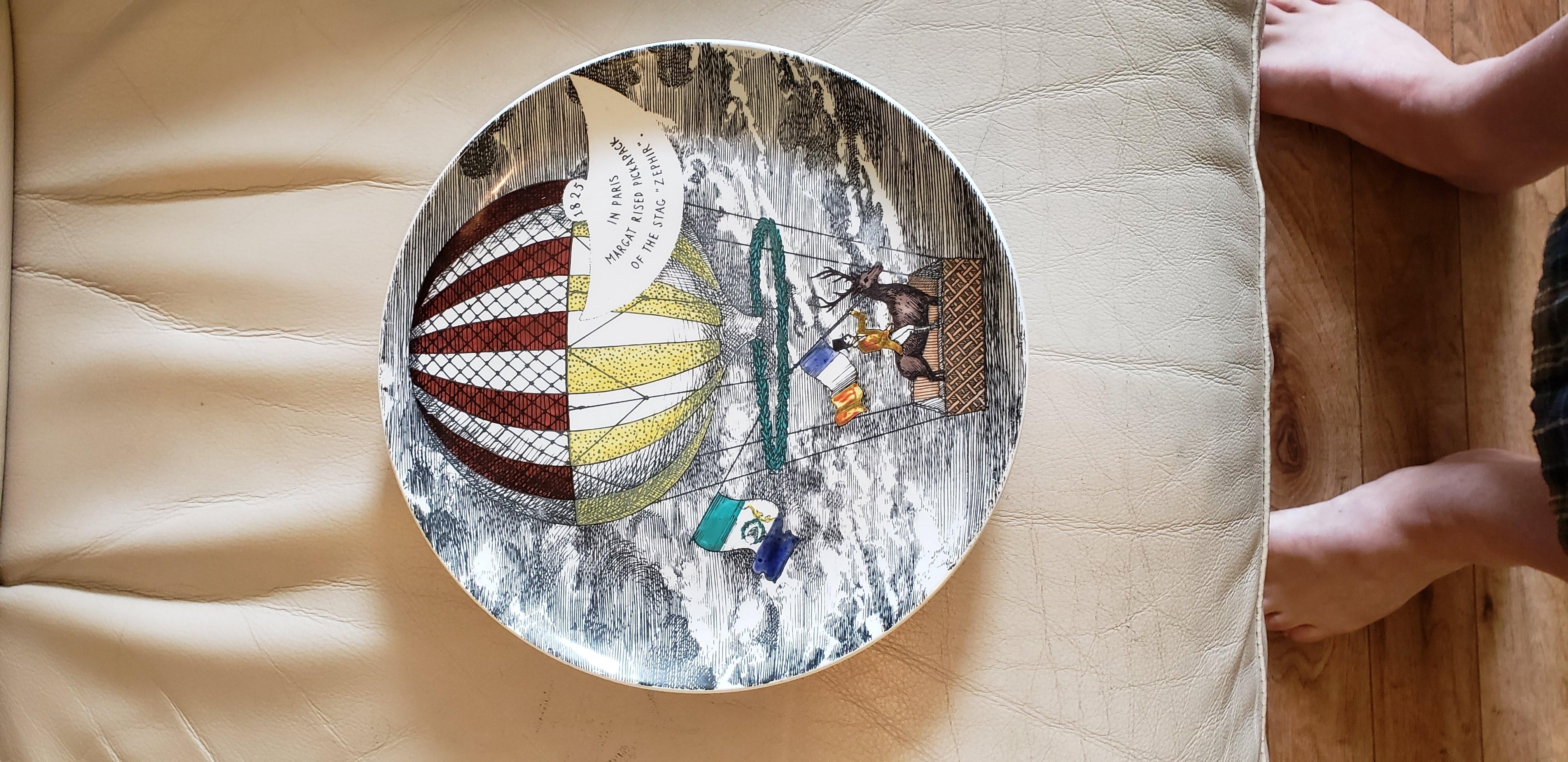 Mid-Century Modern Vintage Piero Fornasetti Set of Six Plates, Mongolfiere Hot Air Balloon Design