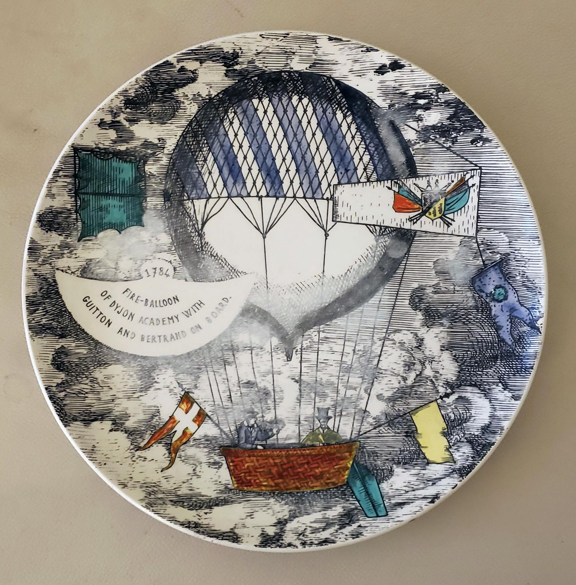 Vintage Piero Fornasetti Set of Six Plates, Mongolfiere Hot Air Balloon Design In Good Condition In Downingtown, PA