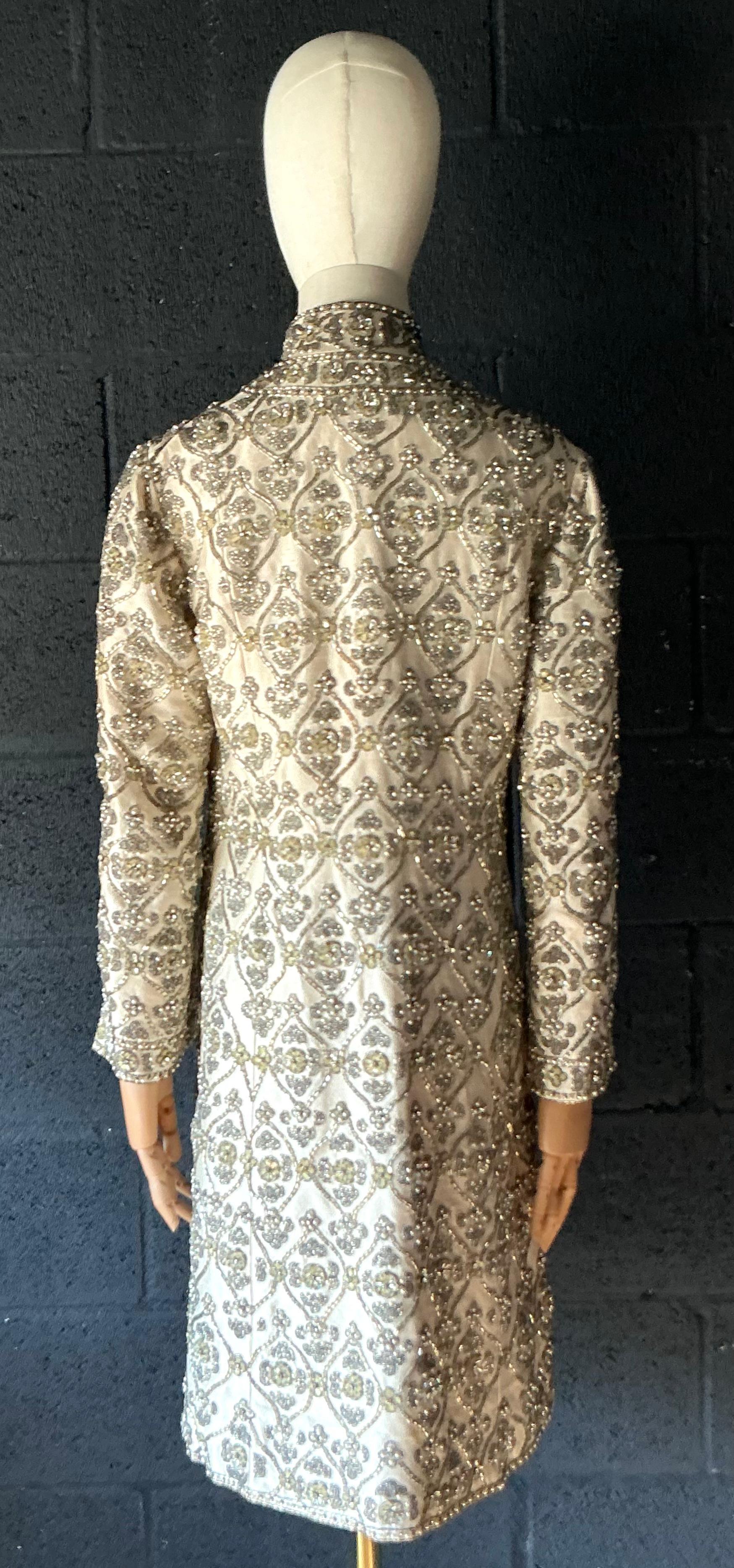 Cappotto vintage con perline di Pierre Balmain in vendita 5