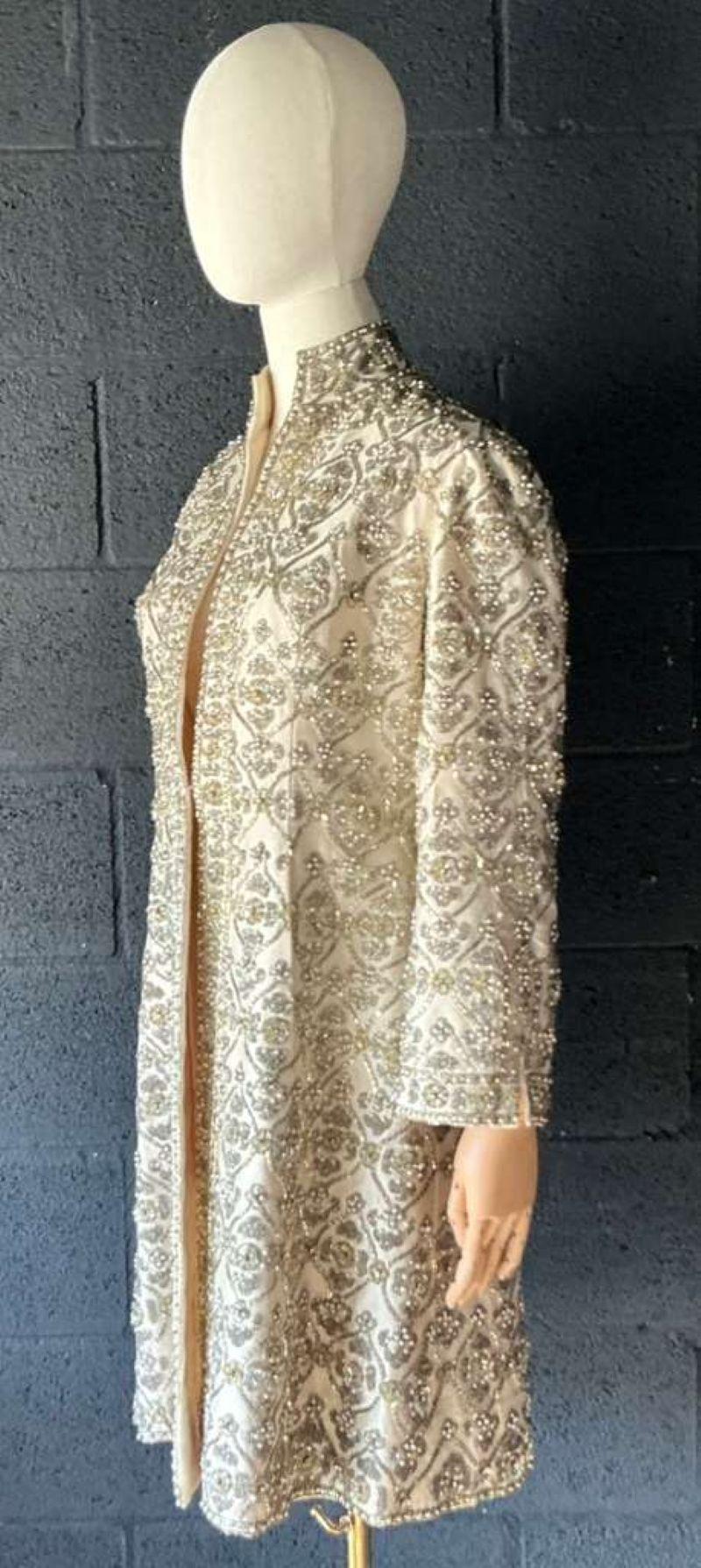 Cappotto vintage con perline di Pierre Balmain In condizioni buone in vendita a West Palm Beach, FL