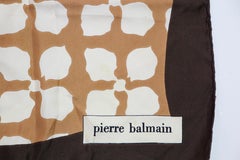 Pierre Balmain Paris Brauner Seidenschal