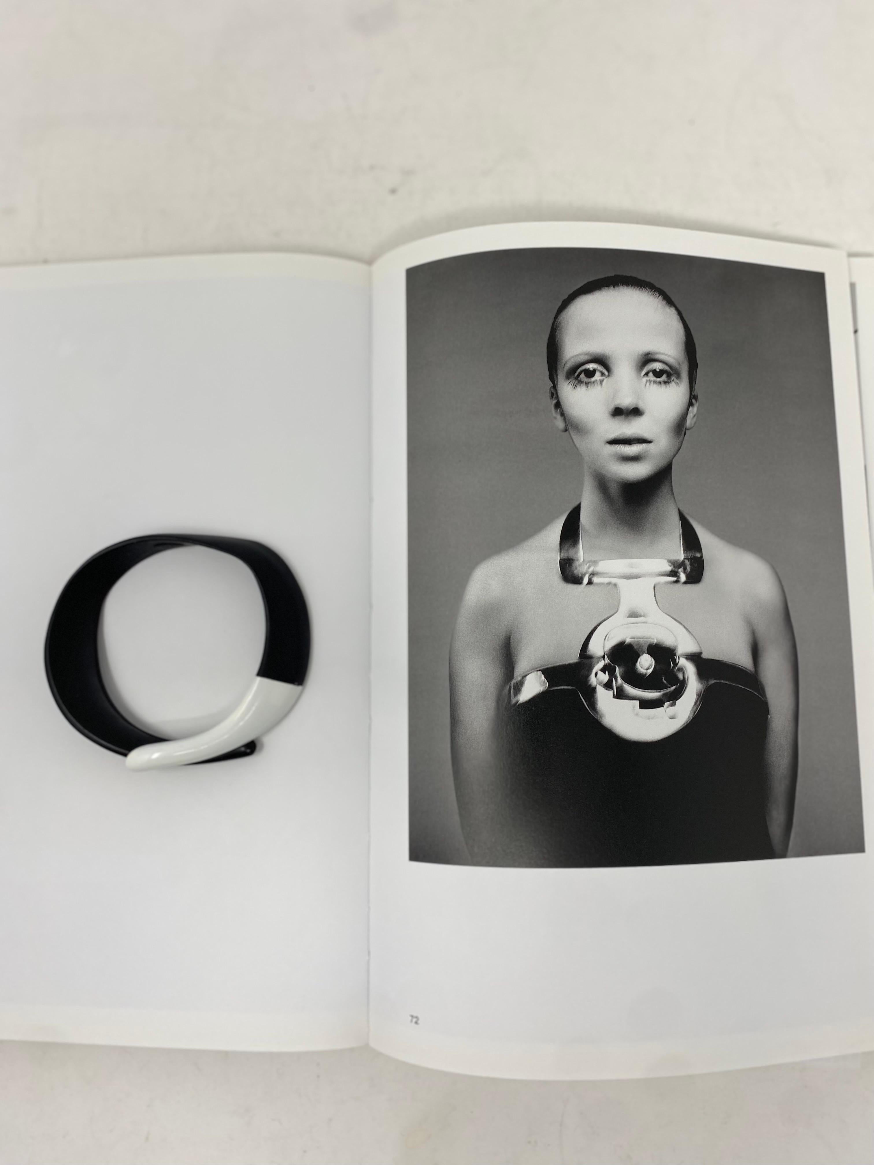 Abstrakter, futuristischer, modernistischer Vintage-Armreif von Pierre Cardin, 1960er Jahre (Futuristisch) im Angebot