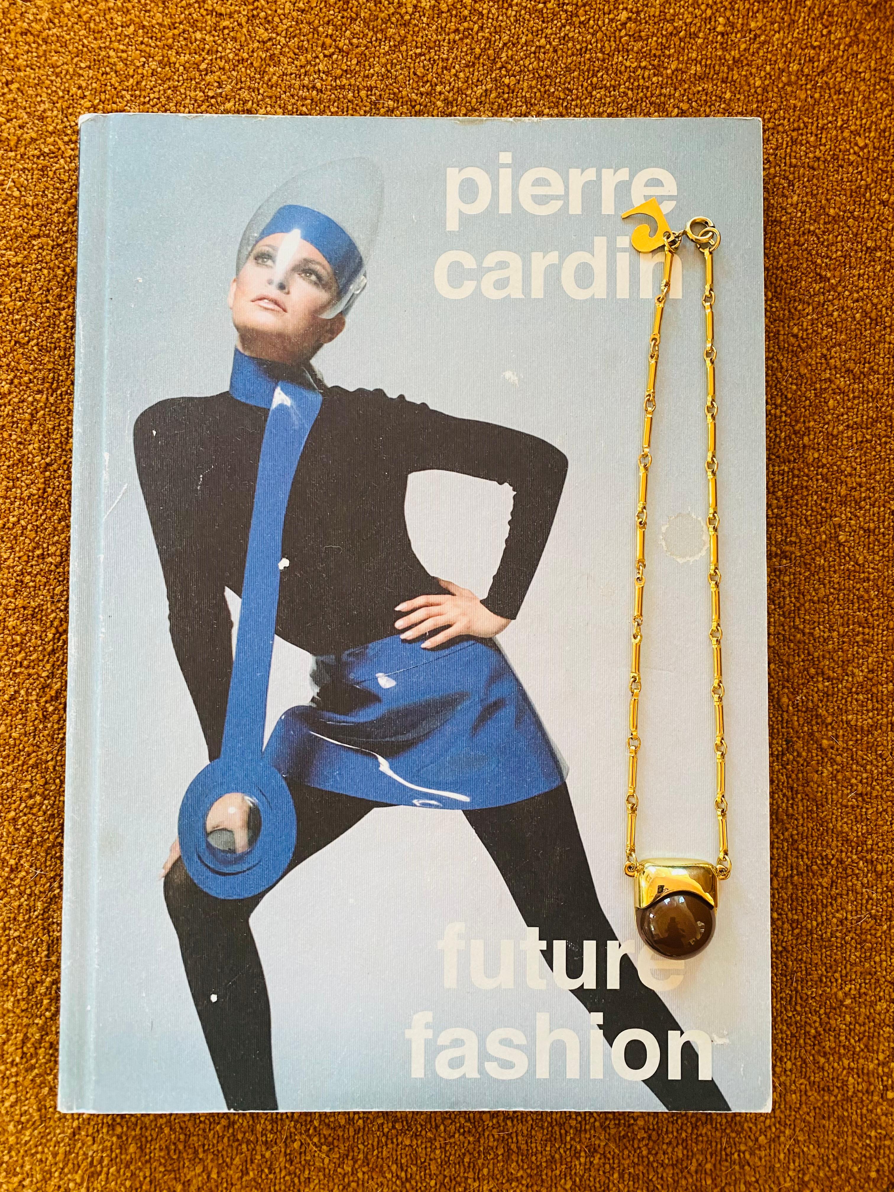 Vintage Pierre Cardin Abstract Modernist Pendant Choker Necklace, 1970s In Good Condition In San Diego, CA