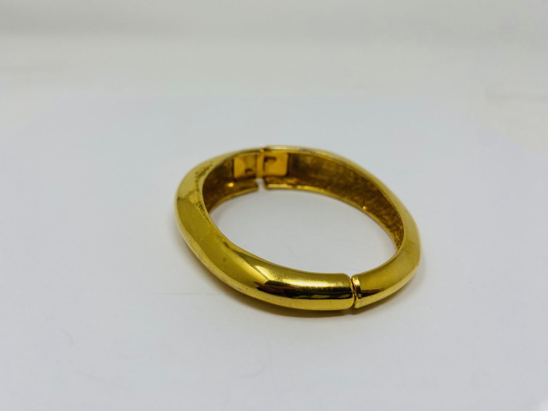 Hand-Crafted Vintage Pierre Cardin Golden Brass Modernist Bracelet Cuff 1960s