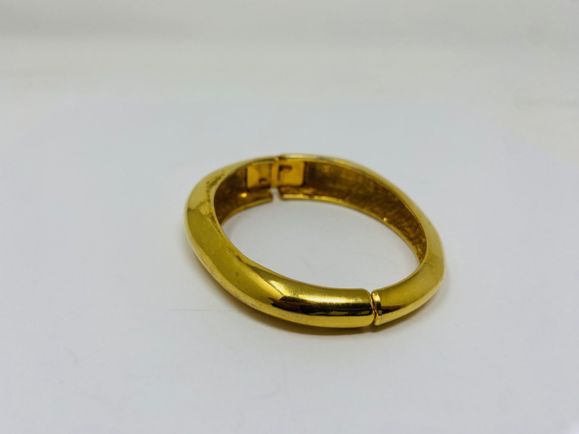 Vintage Pierre Cardin Golden Brass Modernist Bracelet Cuff, 1960s For Sale 2