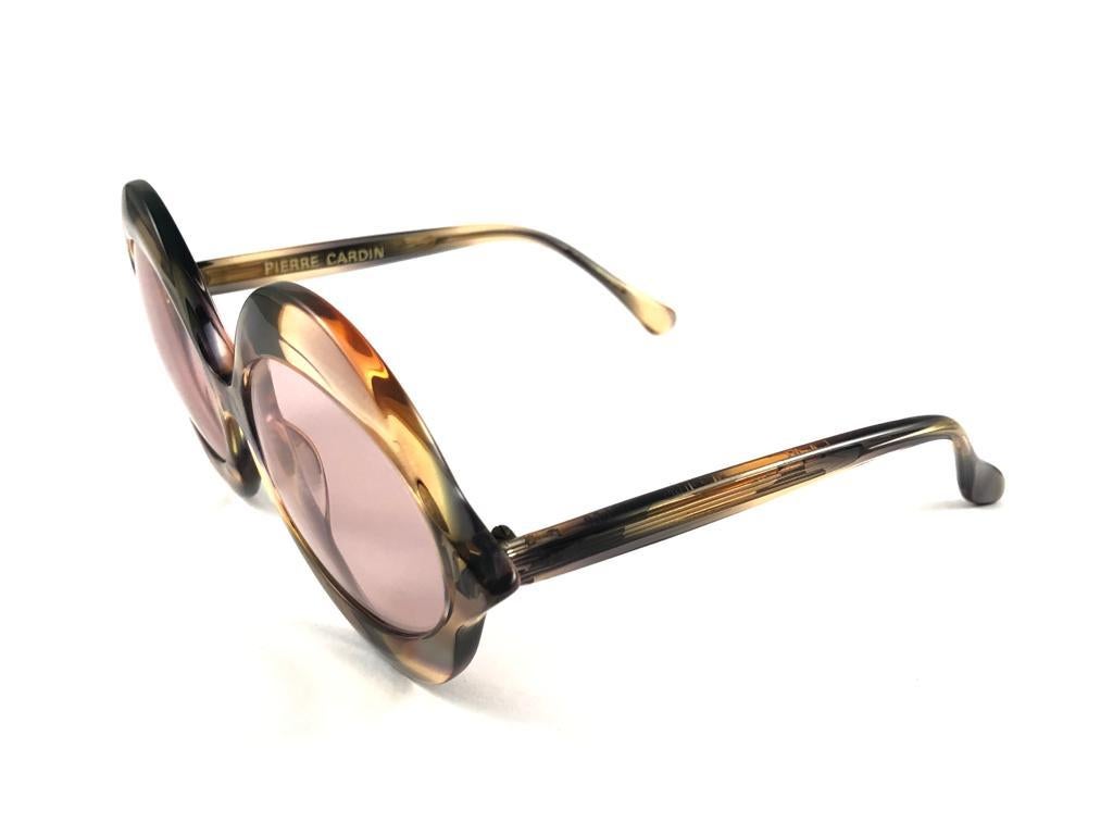 Pierre Cardin Kiss Mehrfarbig  Frankreich Rosa Lens-Sonnenbrille Medium (Beige) im Angebot