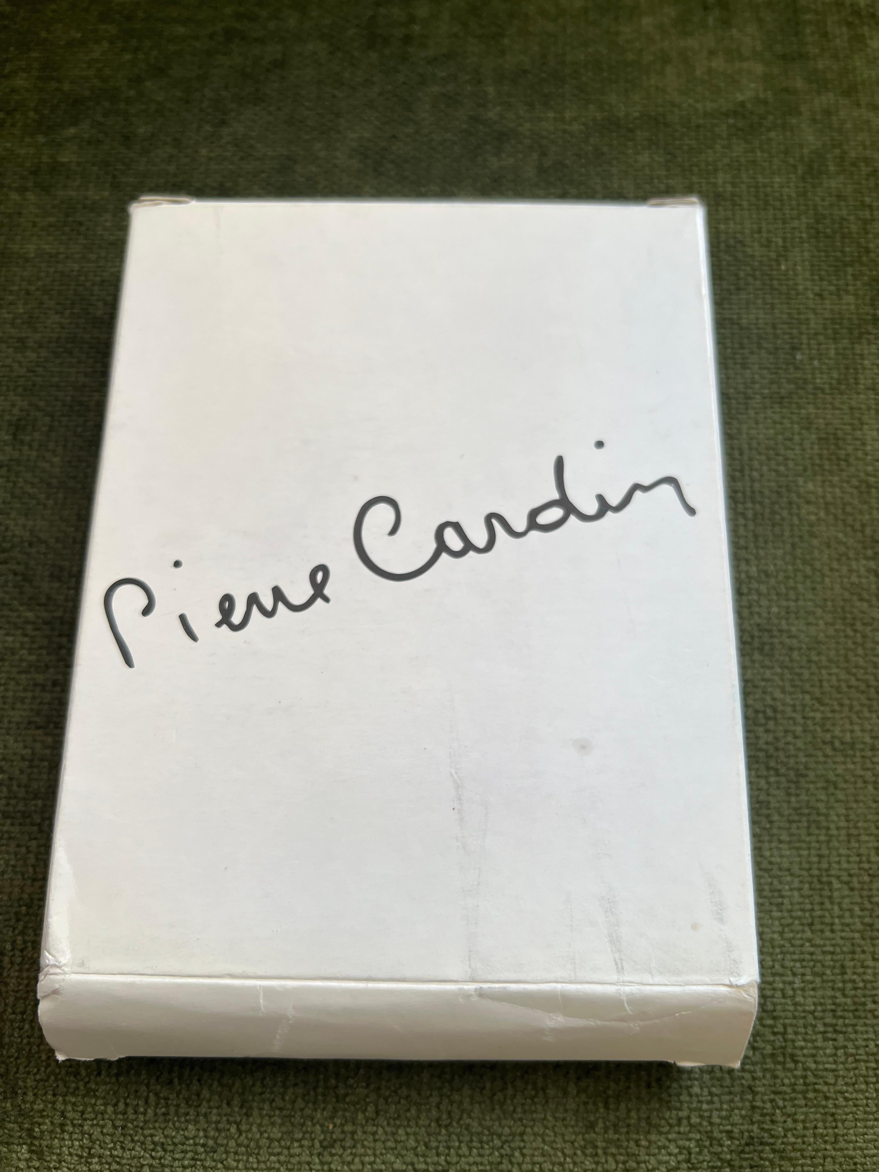 Rétro Vintage Pierre Cardin' Retro Cigarette Case & Lather Note Pad Set, Circa 1980s