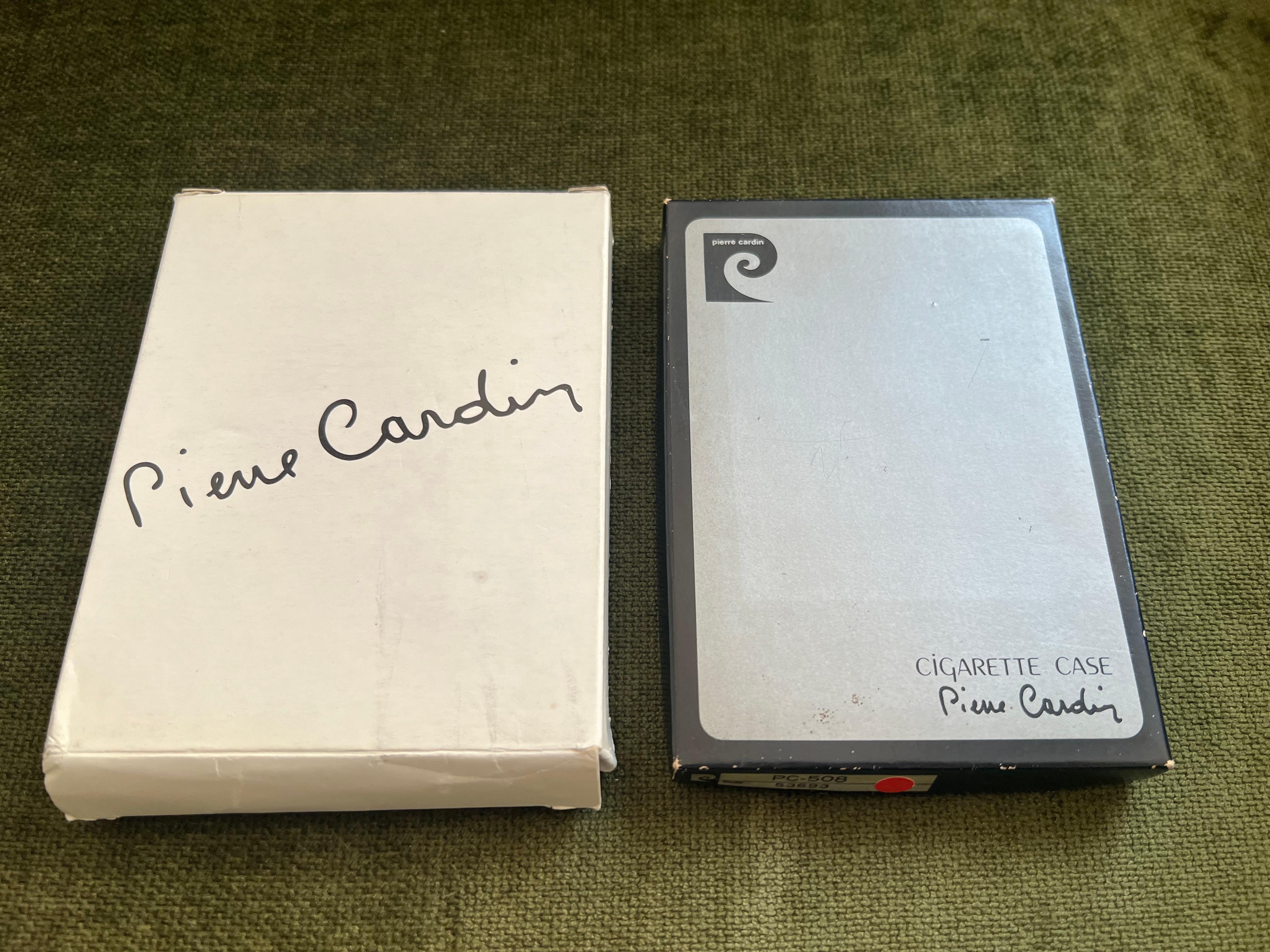  Vintage Pierre Cardin' Retro Cigarette Case & Lather Note Pad Set, Circa 1980s Unisexe 
