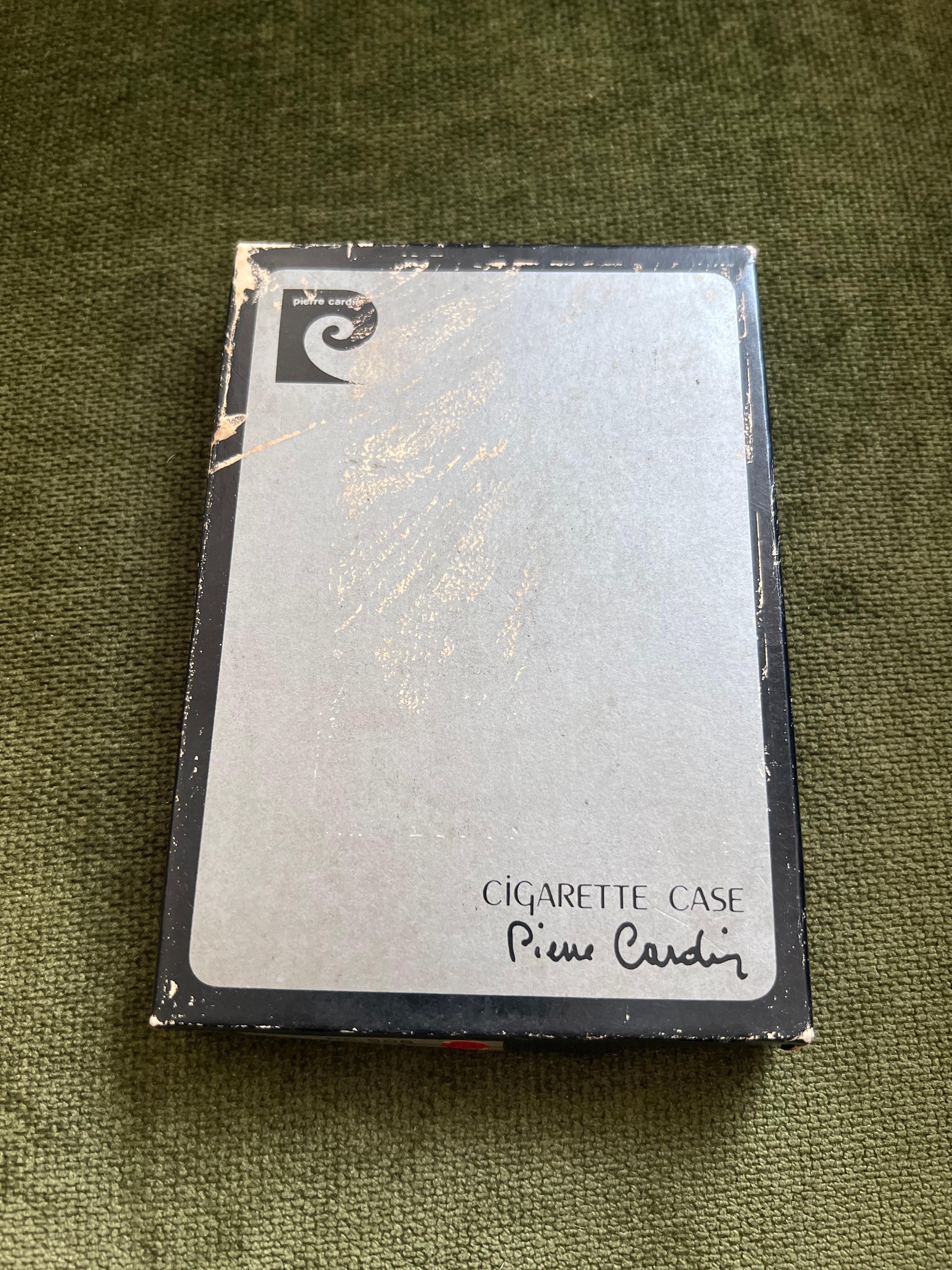 Vintage Pierre Cardin' Retro RED Cigarette Case & Lather Case & Box Circa 1980s en vente 5